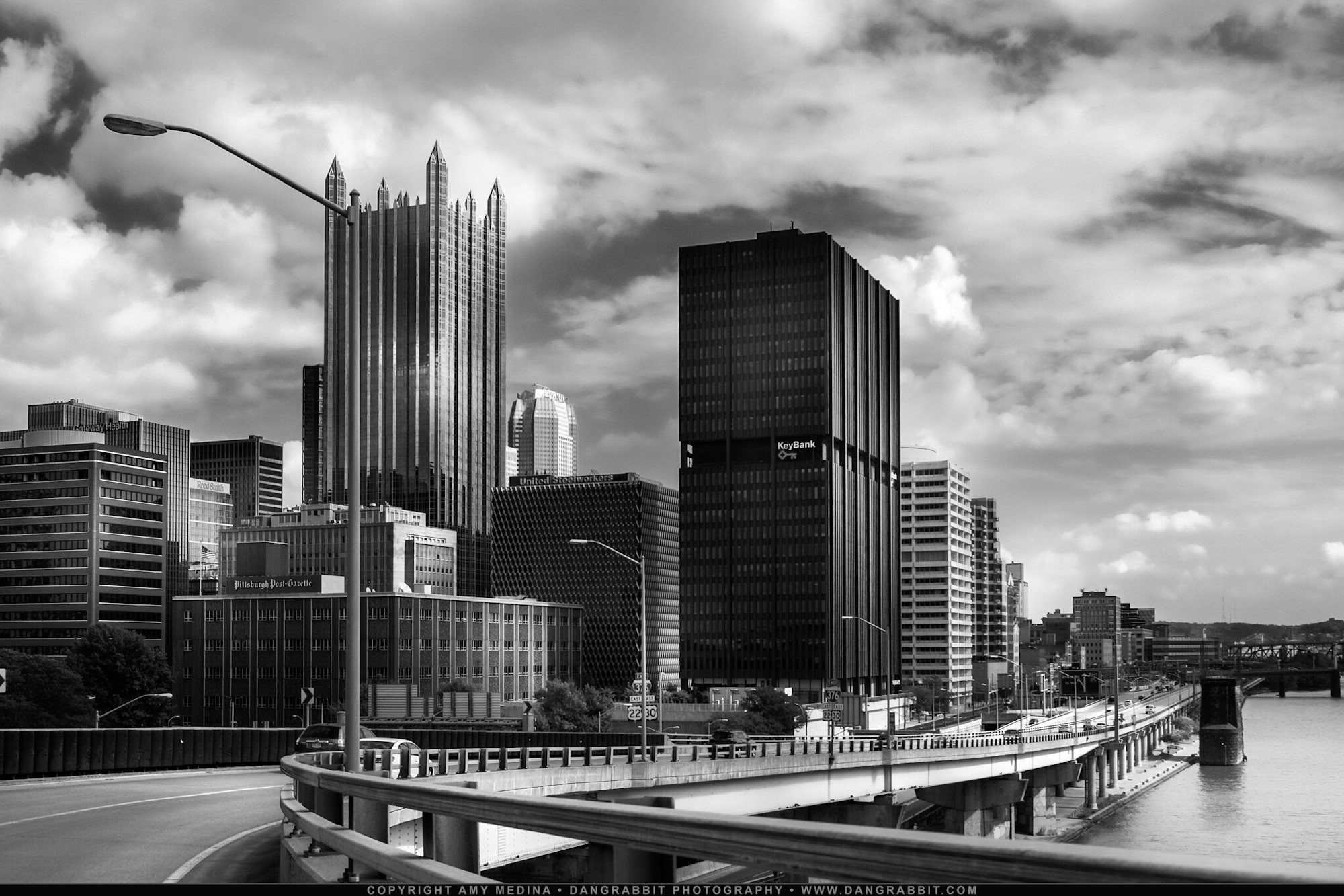 Black and white Pittsburgh. Copyright Amy Medina, DangRabbit Photography.