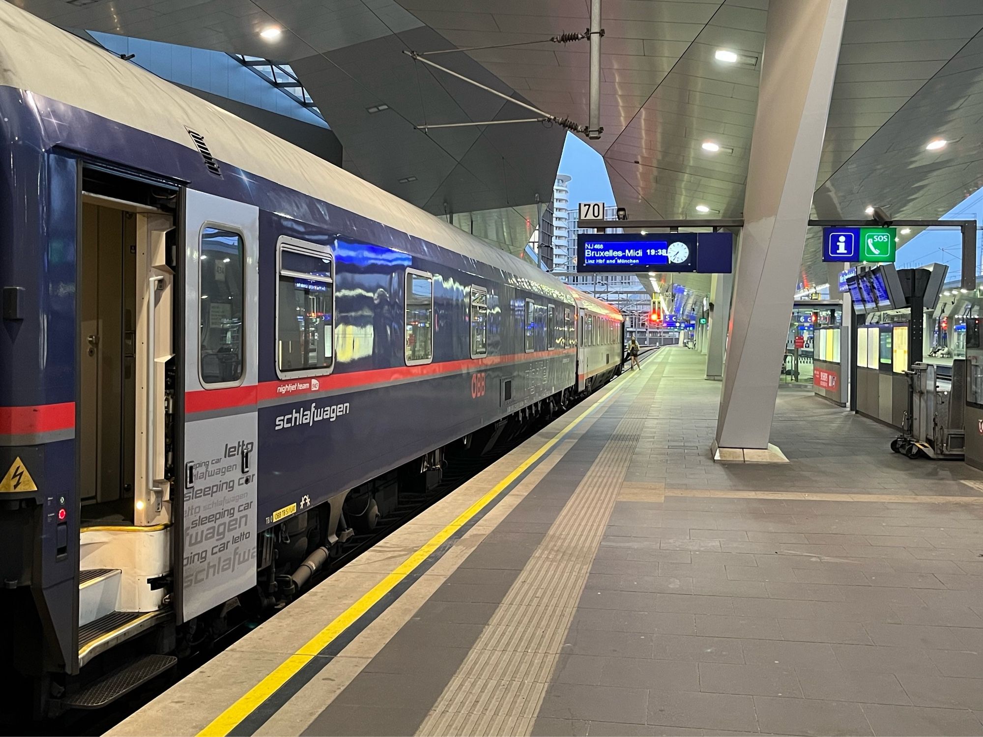 ÖBB NightJet night train at Vienna main station ready to depart