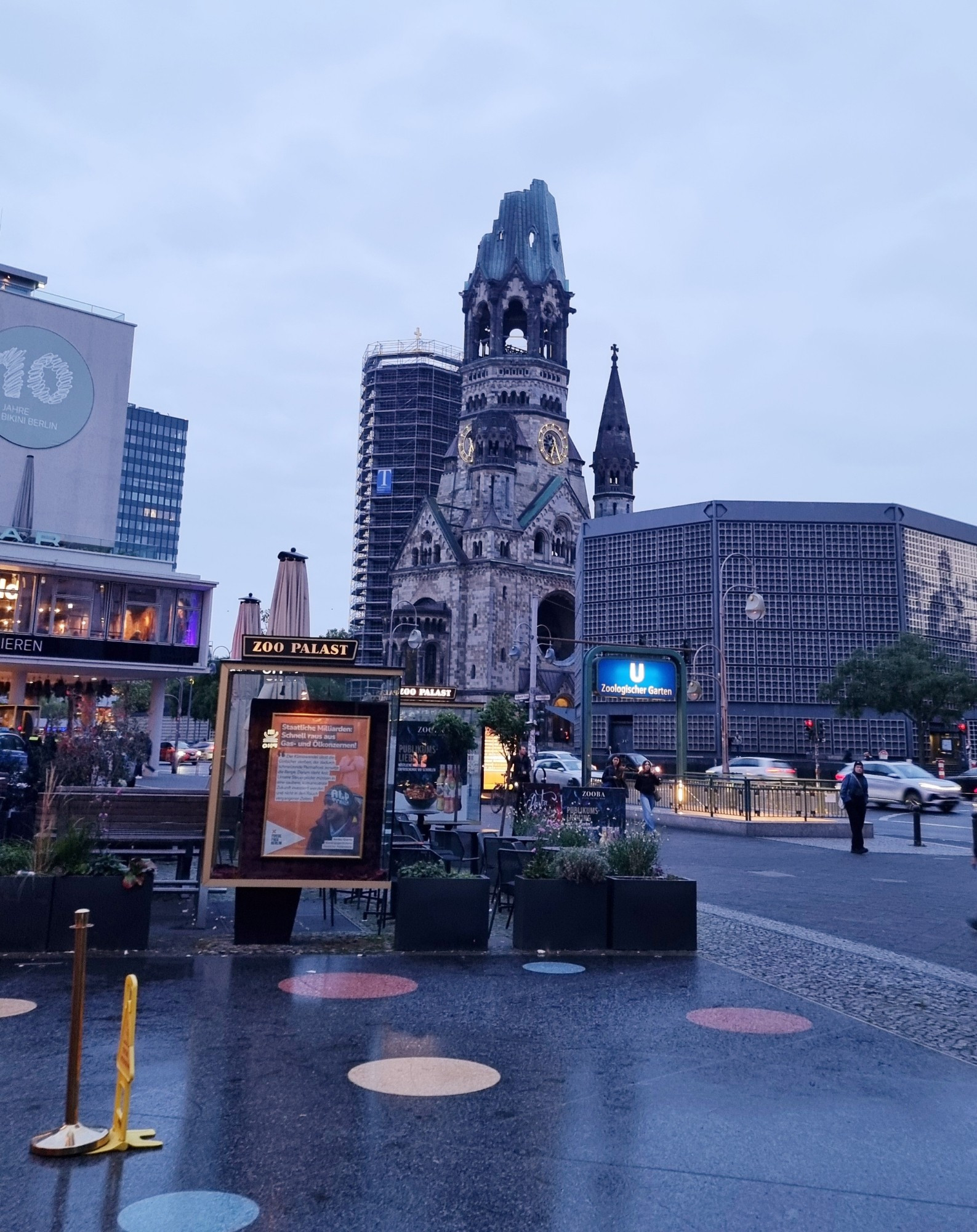 Blick auf die GedächtnisKirche in Berlin