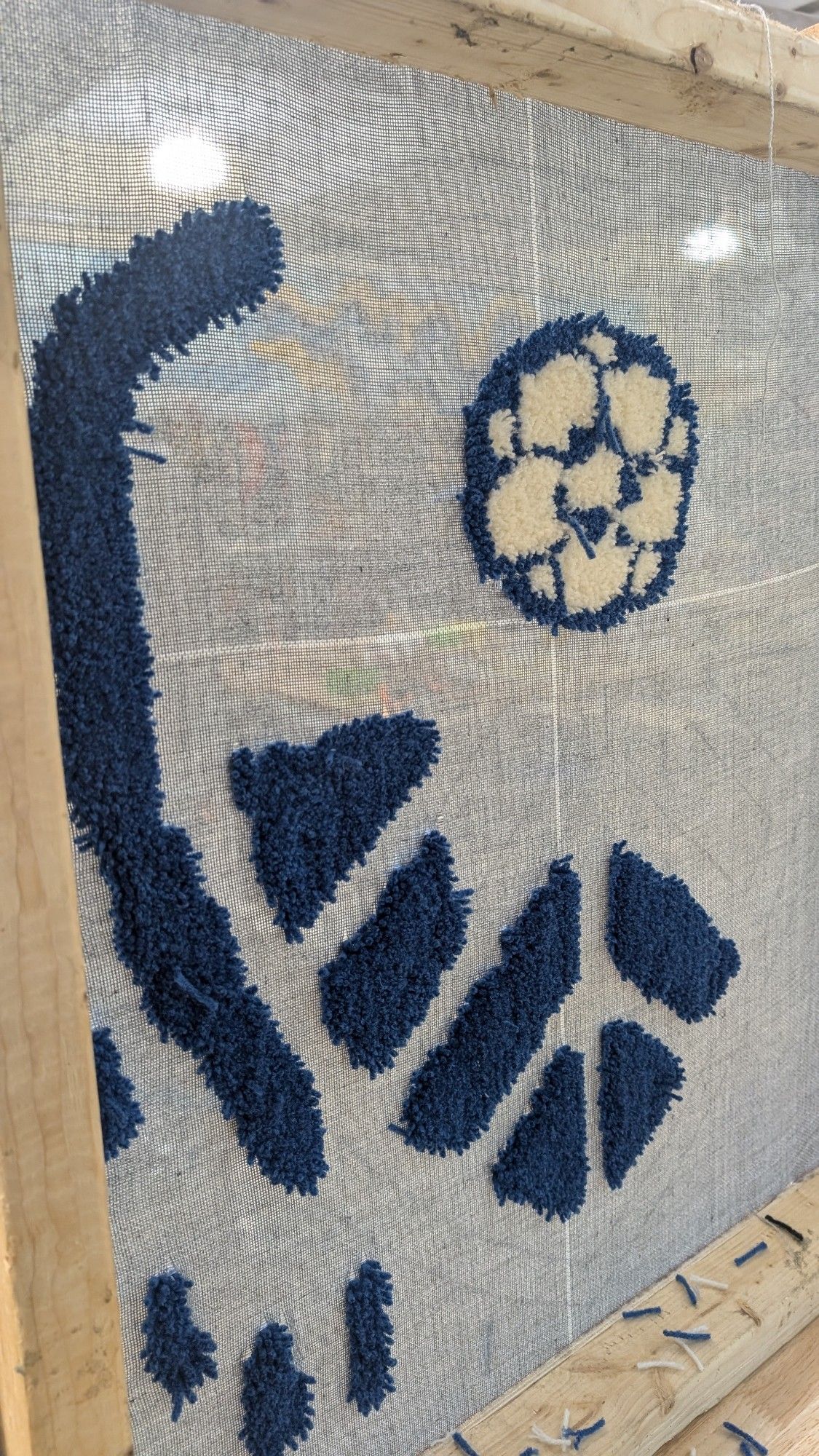 Beginning of a rug of the greatest football club in the galaxy