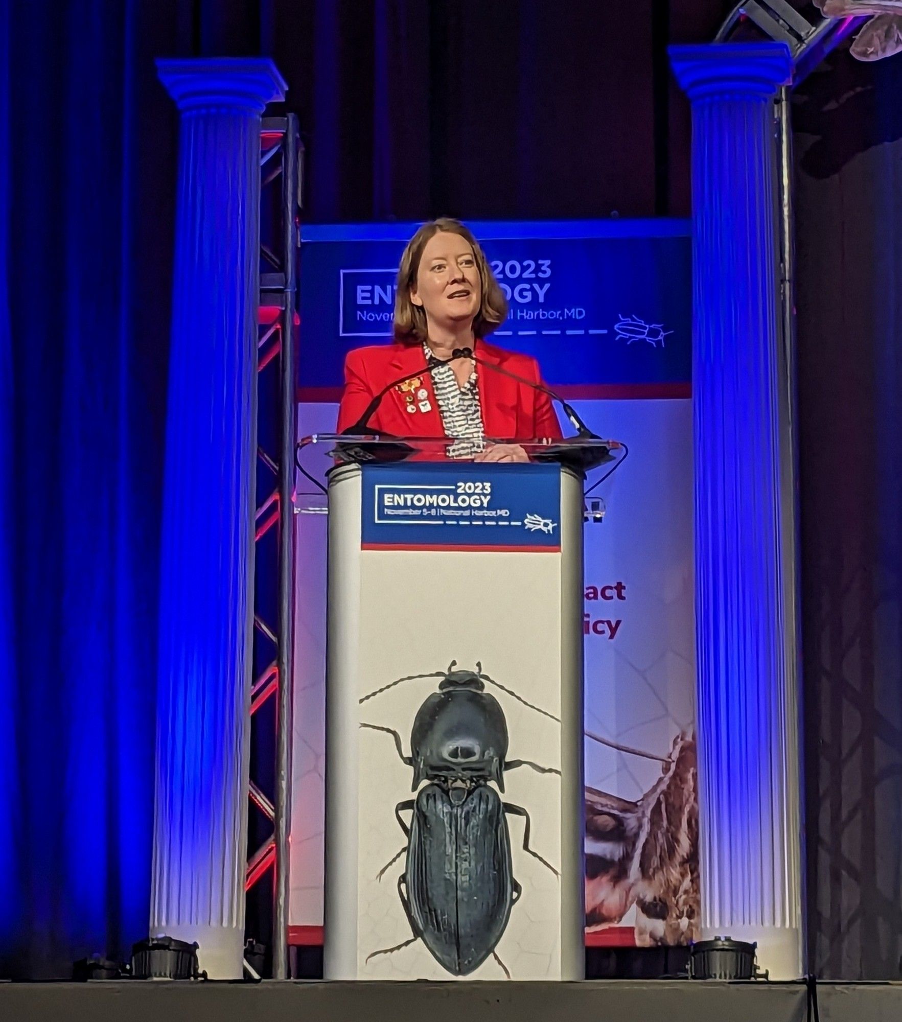 ESA President Jennifer Henke delivering her inaugural address at the closing plenary of the 2023 ESA Annual Meeting