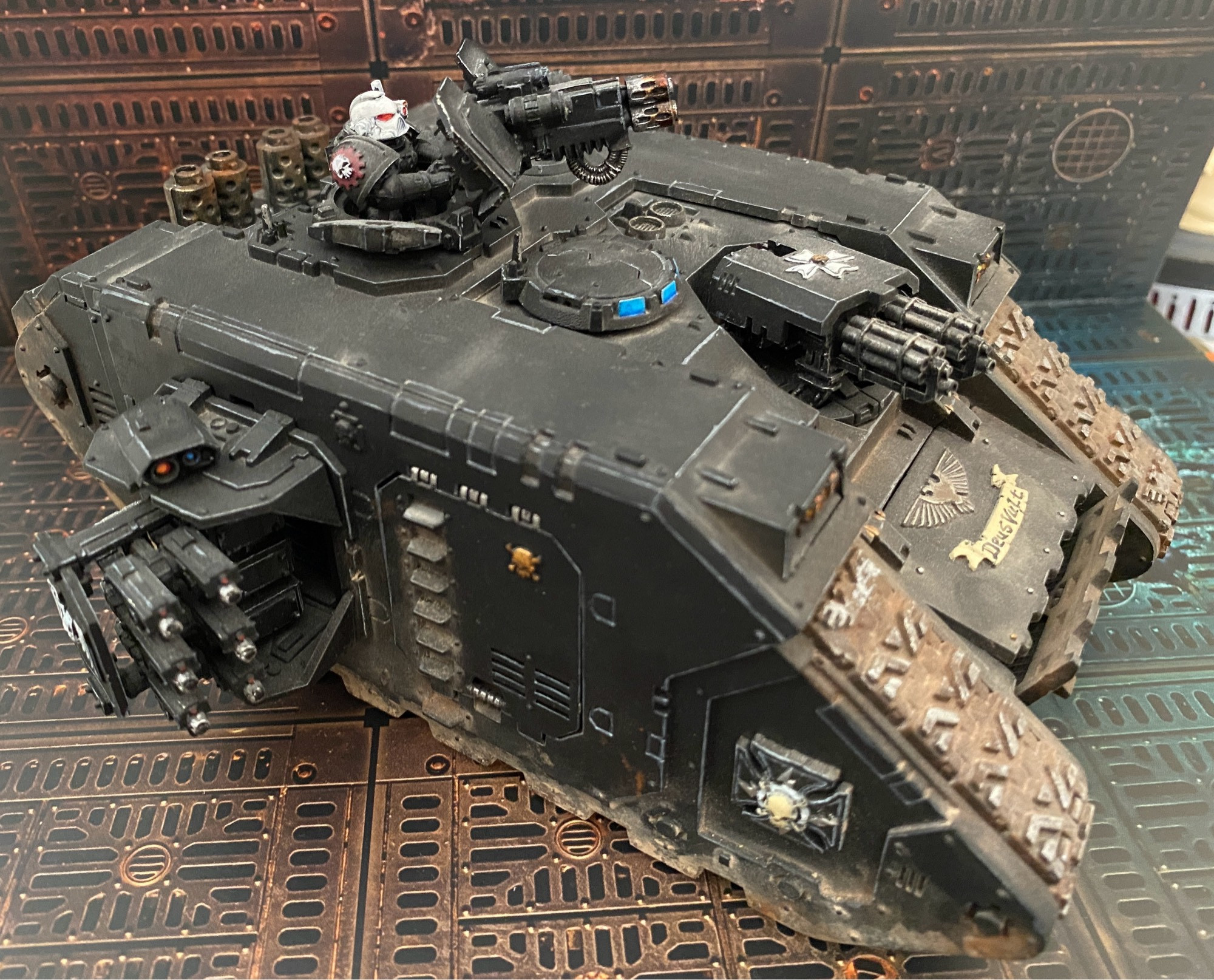 Dusty Black Templars Landraider Crusader