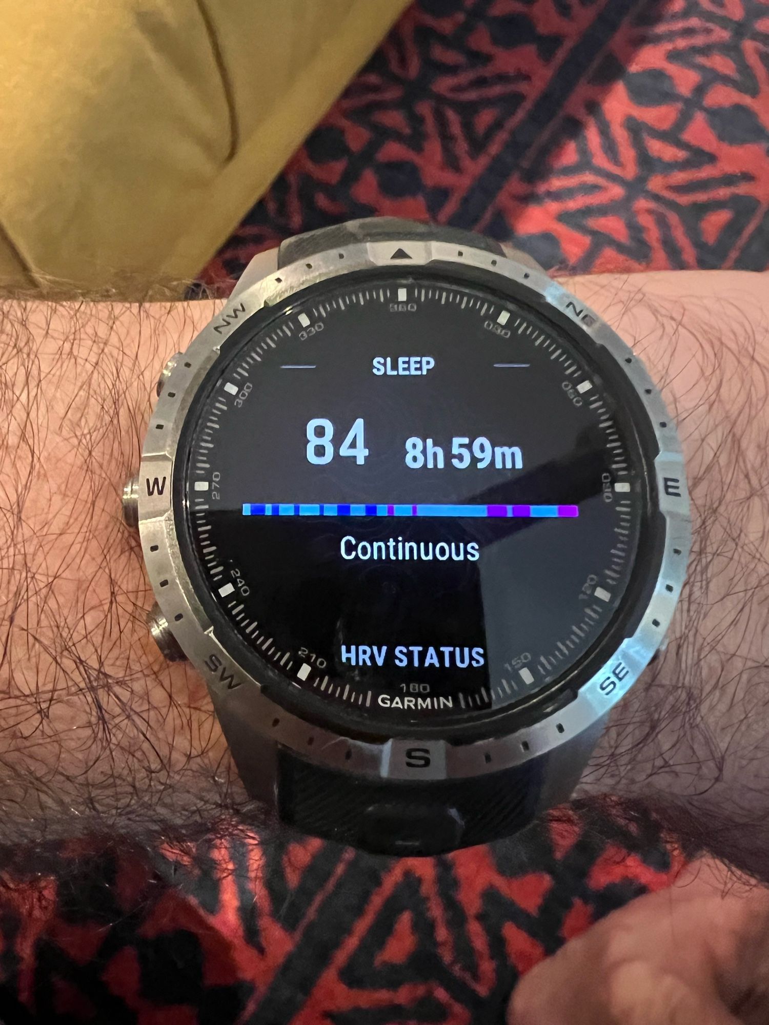 A Garmin watch that shows 8hours and 59minutes of sleep and a sleep score of 84. An almost impossible rarity for me.