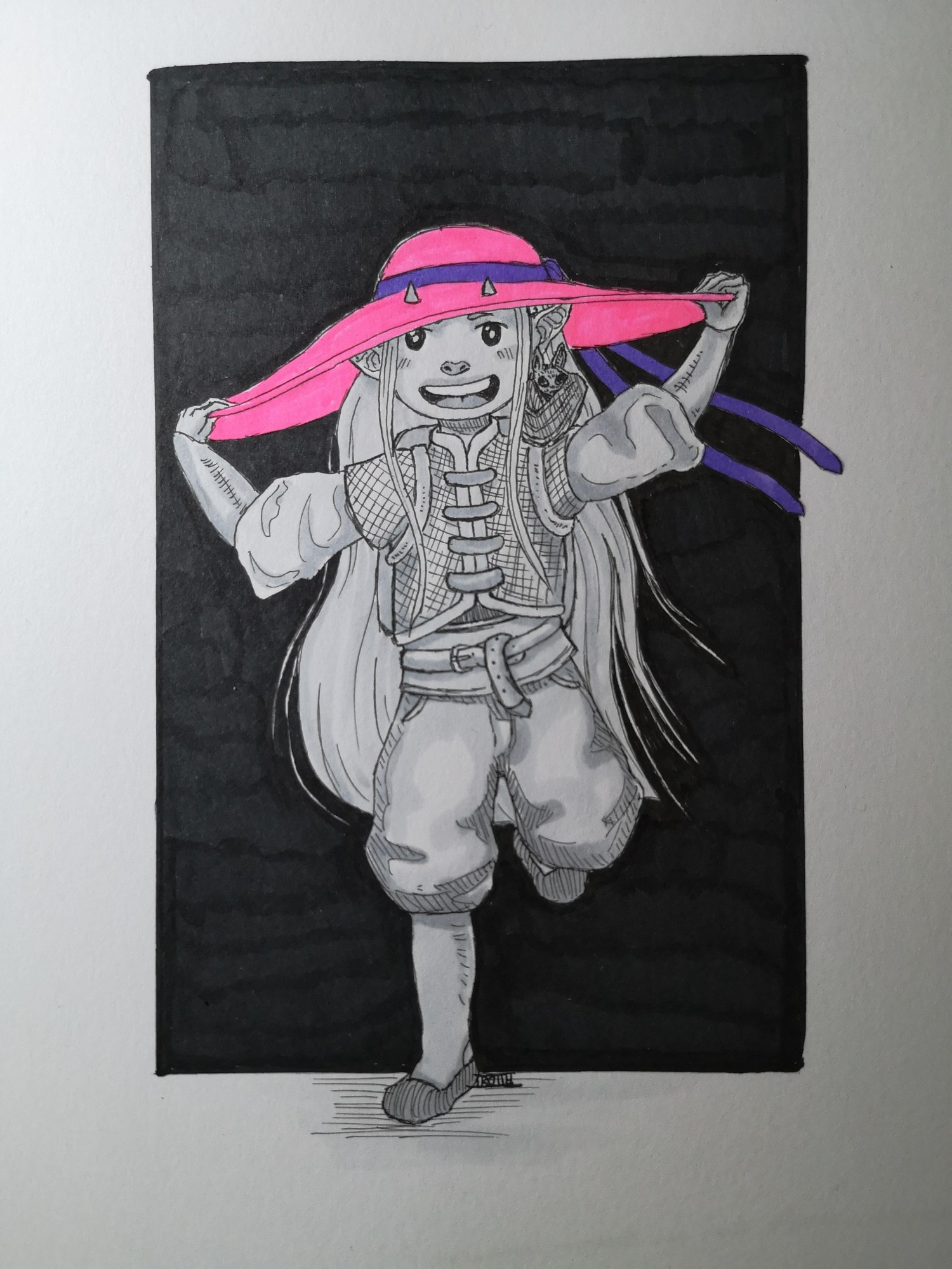 A chibi drawing of an character with very long hair and a big pink sun hat. The rest of the drawing is in greyish tones. Just the hat has a neon pink color and a purple hat band.