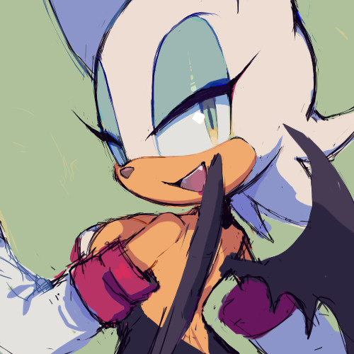 Sketch of Rouge the Bat looking over her shoulder while smiling.