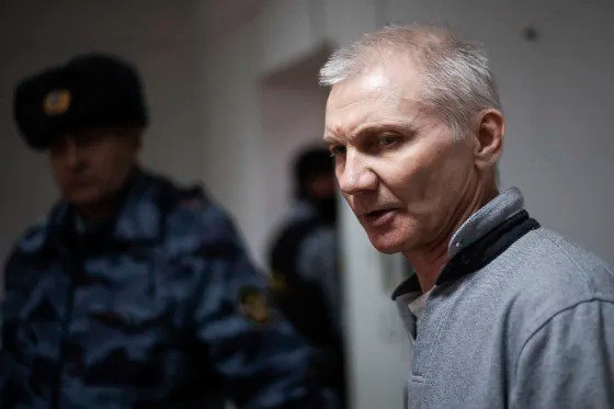 Aleksey Moskalyov, the father of Masha, during his trial (March 2023).