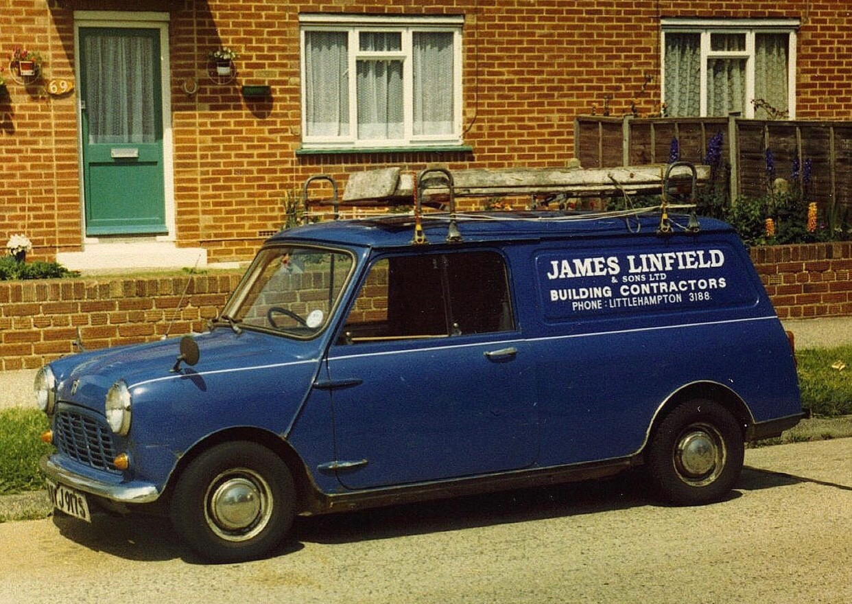 You know what day it is?  Yep, it’s #minimonday again with this 1978 #MiniVan formerly owned by Jim Lindfield and his sons of Littlehampton. Good morning - http://miniphernalia.co.uk