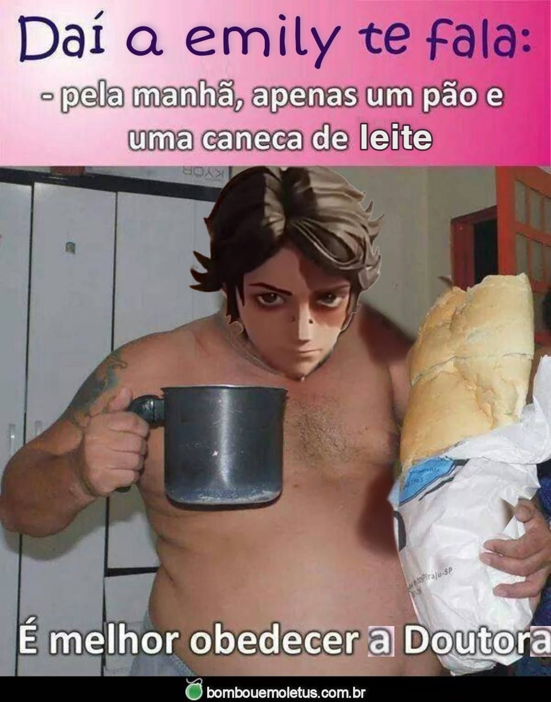 imagem engraçada de Identity V. O texto "daí a emily te fala: — pela manhã, apenas um pão e uma caneca de leite" está na parte superior da imagem, em um fundo rosa. Abaixo, o rosto do personagem Norton Campbell está editado em uma inagem de um homem segurando uma leiteira e um pão comicamente grande. A frase "É melhor obedecer a doutora" está escrita como se fosse a fala do personagem.