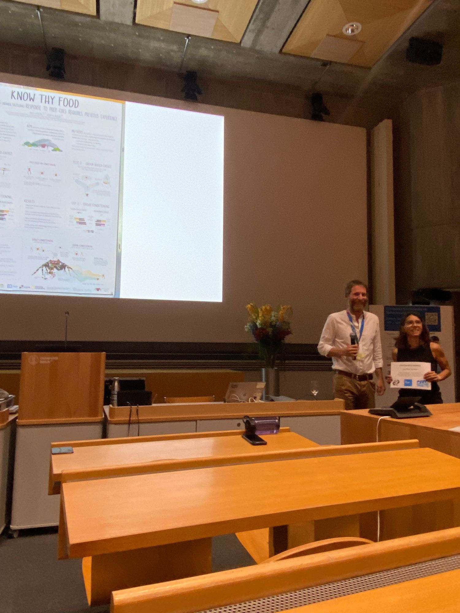 Ana Mota Cerveira accepting an award for poster Know thy food: Cyrba algerina’s (Araneae, Salticidae) response to 16 prey cues requires previous experience