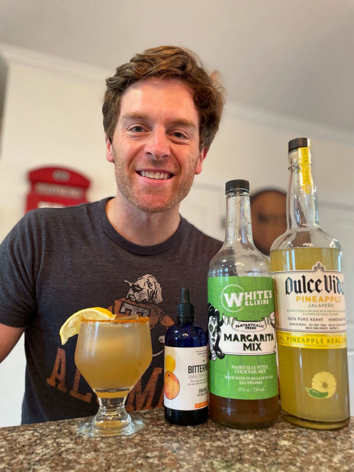 Pineapple Pepper Kiss Margarita Cocktail Recipe—
4 oz White’s Elixirs Fresh Margarita Mix
2 oz Dulce Vida Pineapple Jalapeño Tequila
Bittermens Orange Cream Citrate Bitters
Cayenne Pepper Lemon Rim