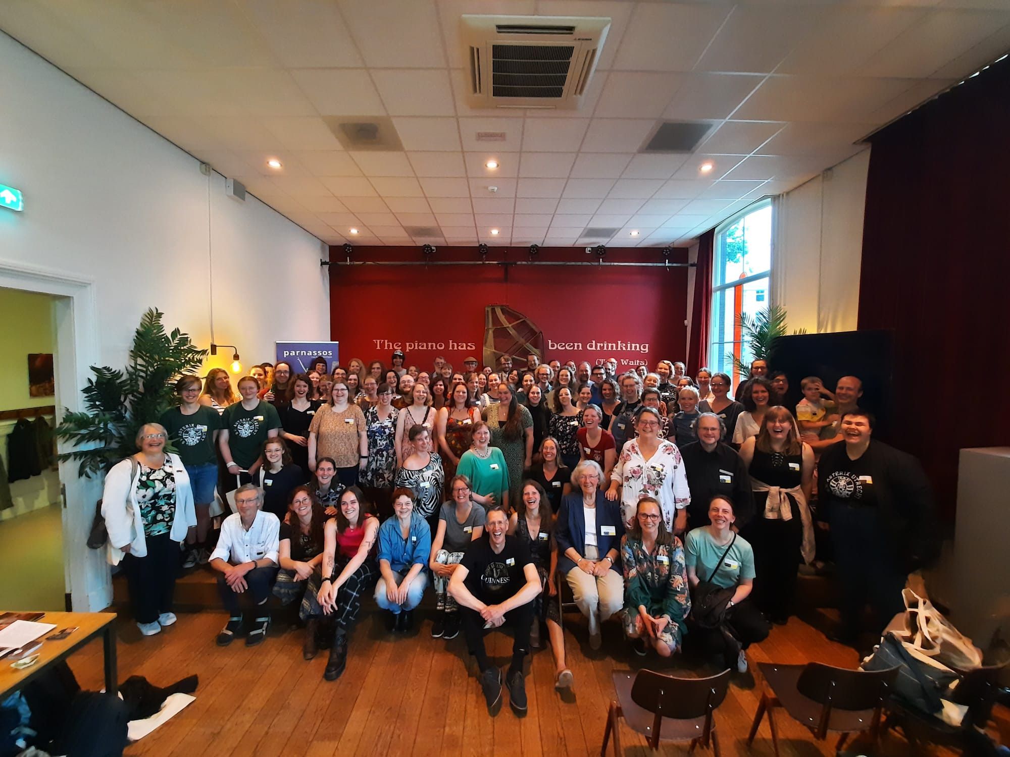 Reunion photo of students and former students of Celtic Studies standing together as a big group