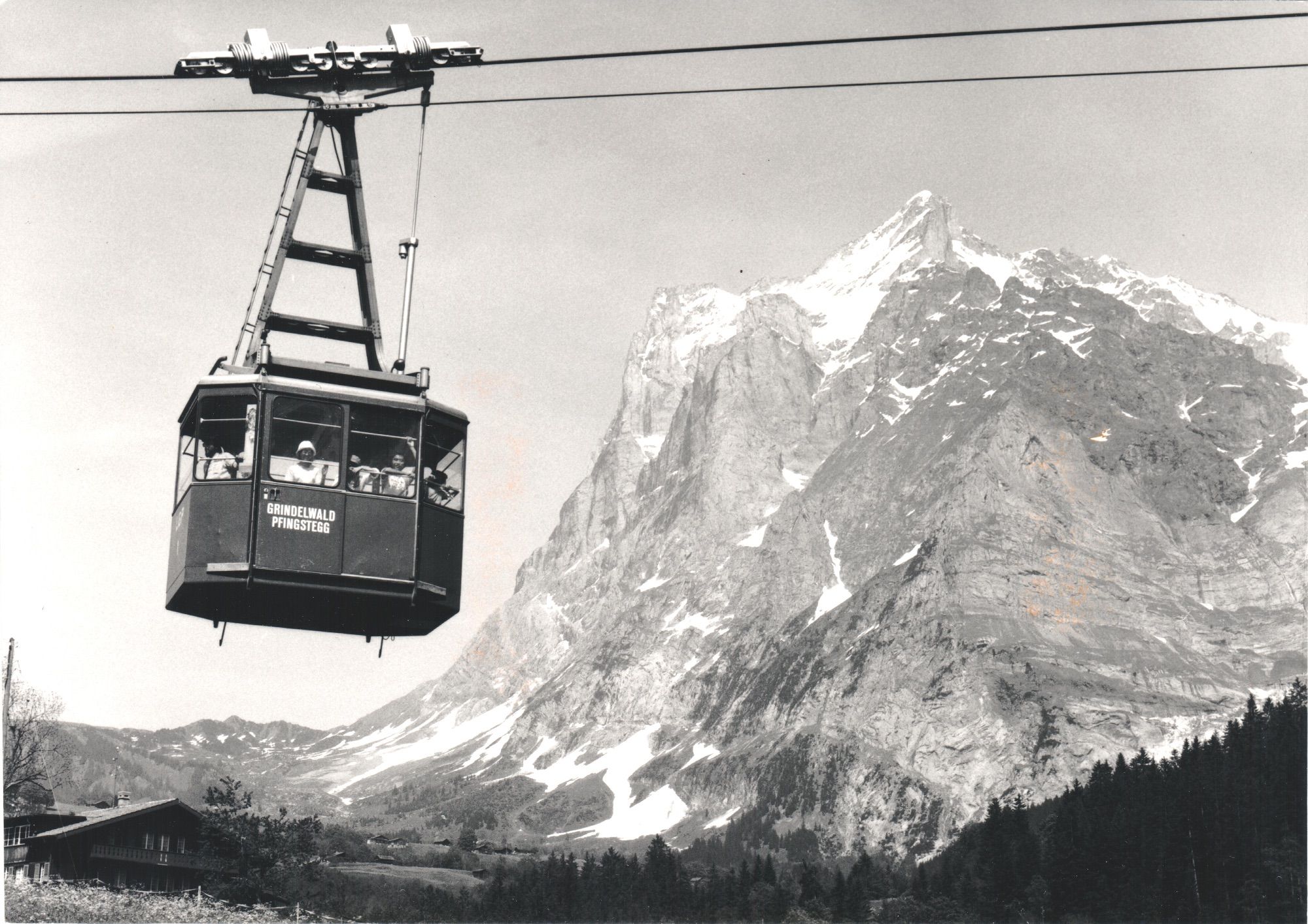 Historisches Schwarzweiss-Bild der Pfingsteggbahn