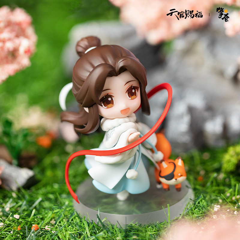 Promotional photo for Qingcang's new TGCF Xie Lian minifig.