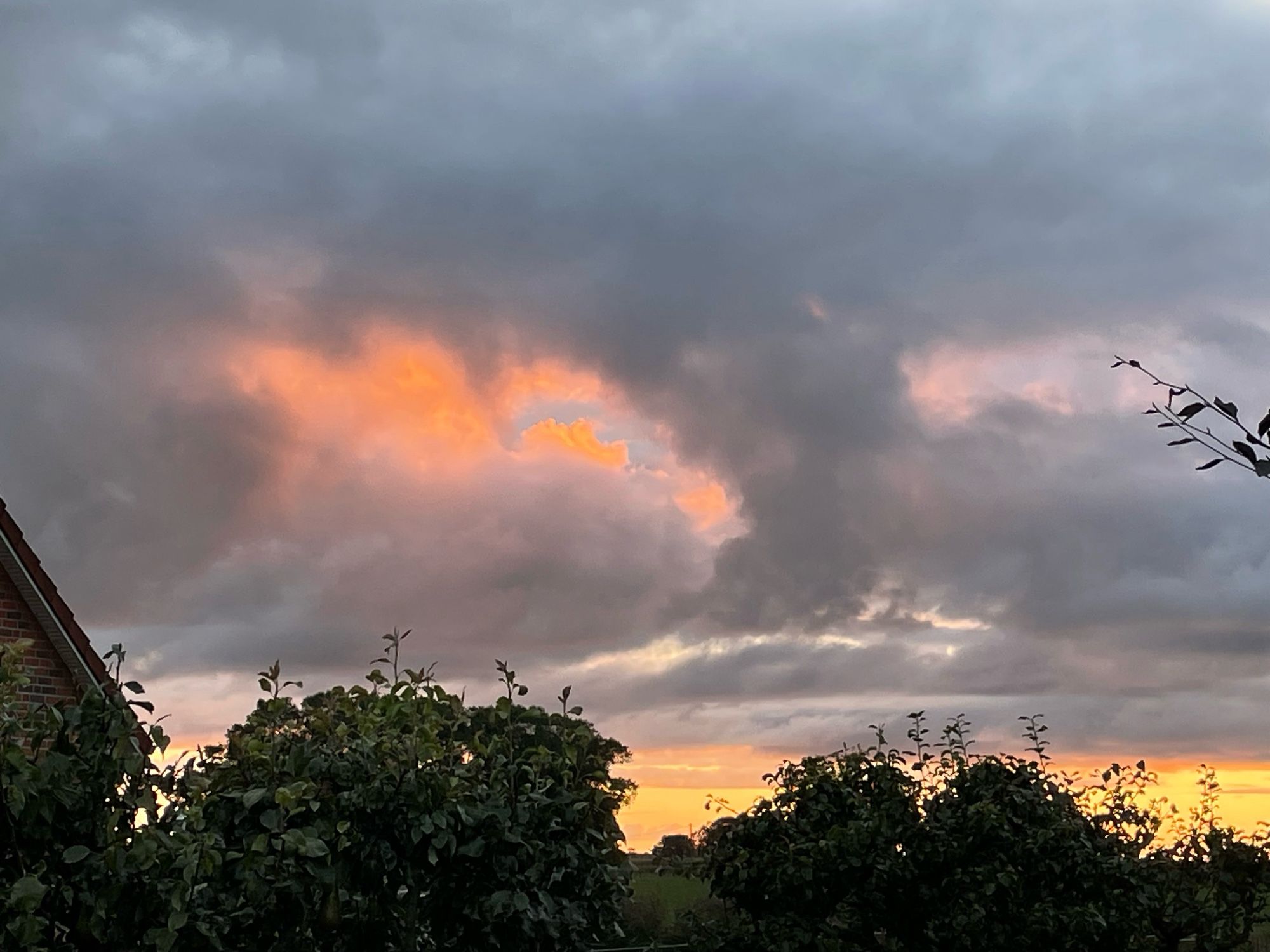 Wolken mit abendlicher Beleuchtung