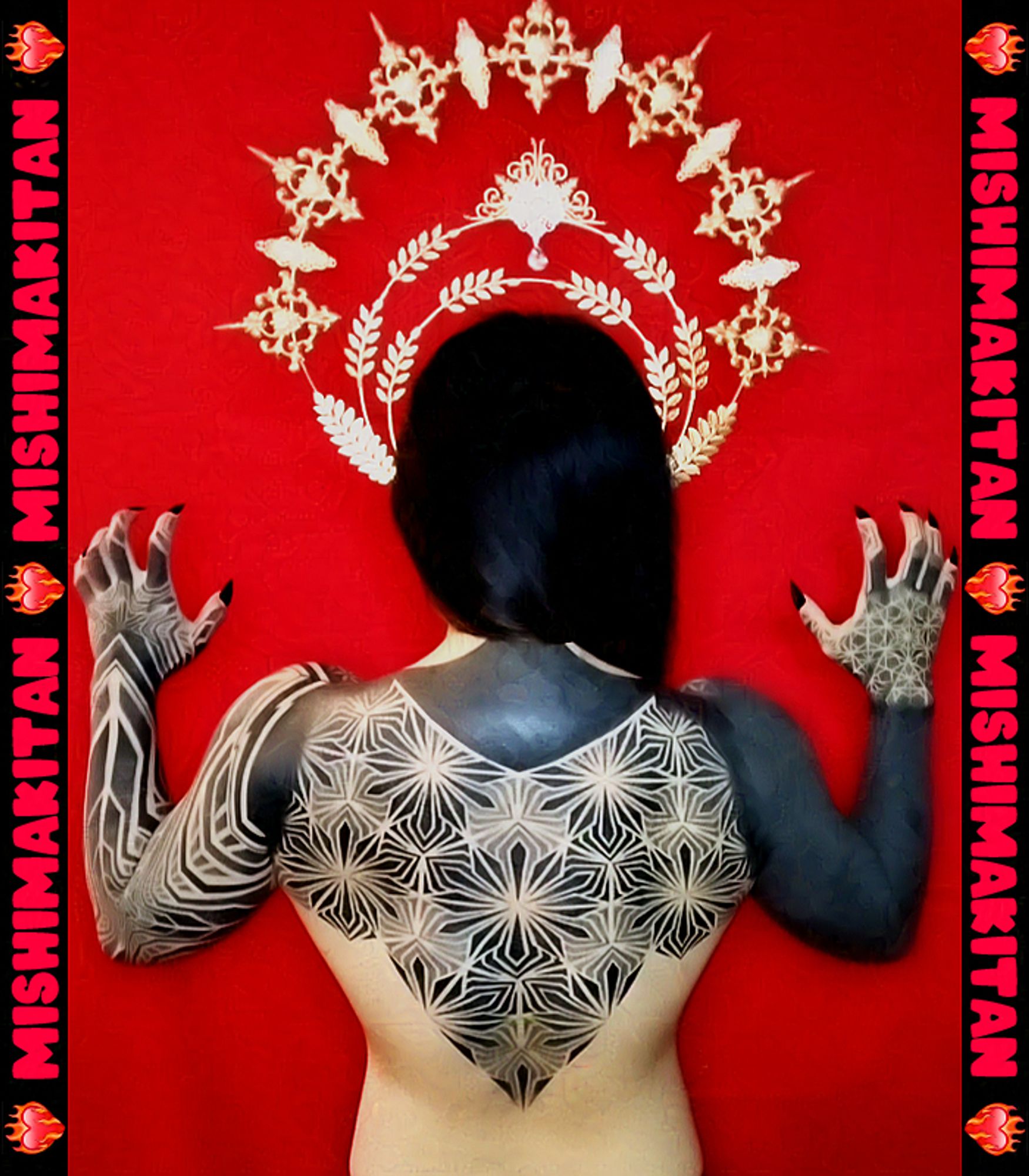 A picture of Mishima Kitan's backpiece (a new geometric tattoo) and a golden head ornament. Note: This picture is processed through @TheGlazeProject for anti-AI measure. (https://glaze.cs.uchicago.edu/what-is-glaze.html)