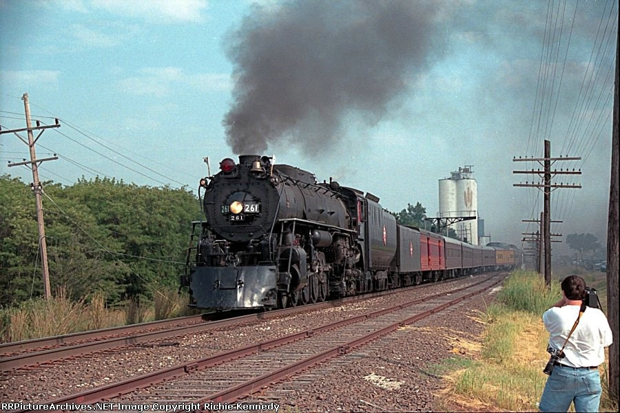 Milwaukee Road 261