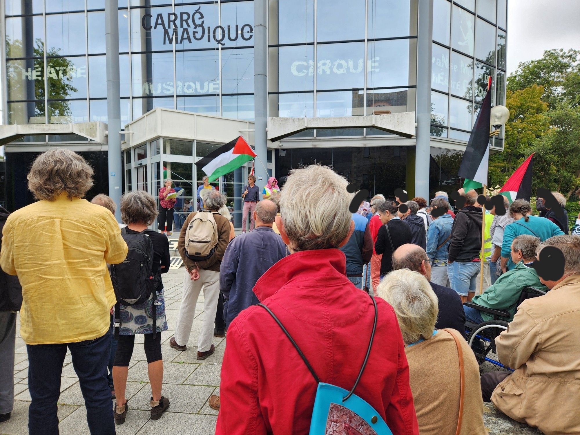 Rassemblement à Lannion en soutien à la Palestine.