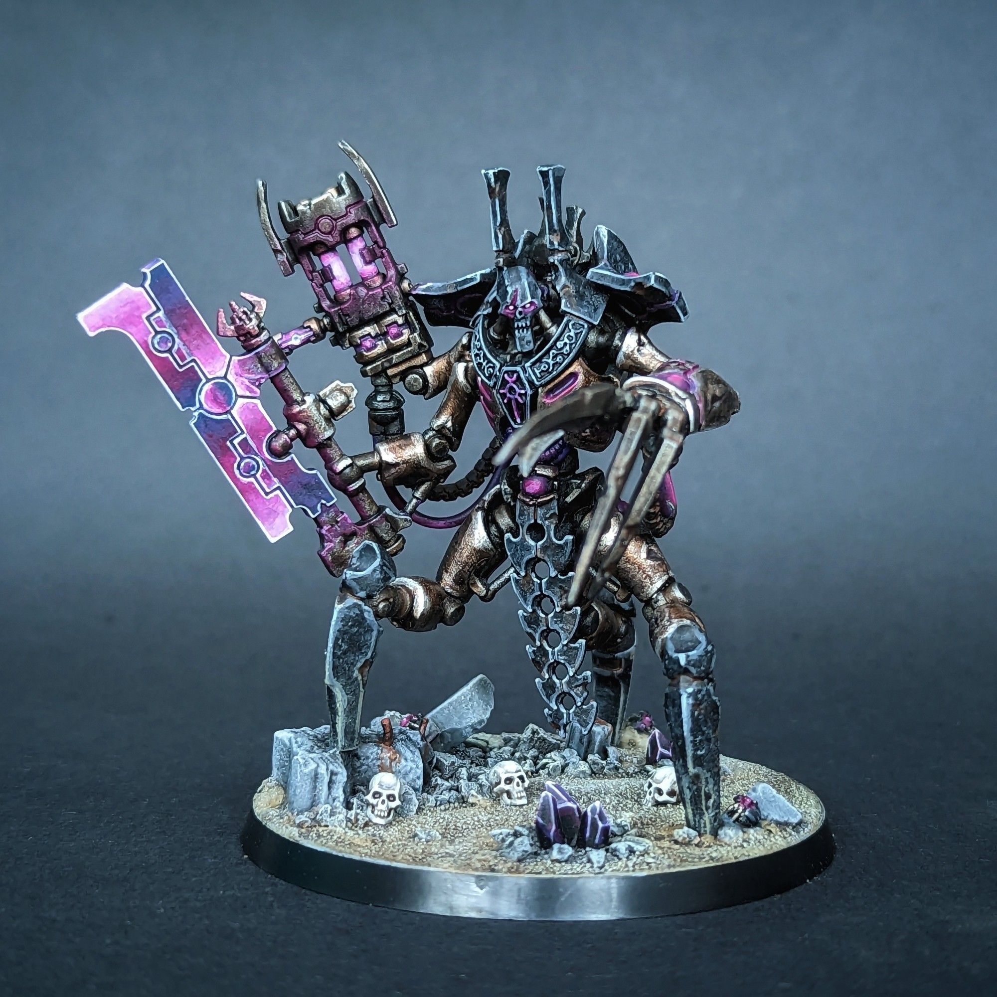 A Necron Skorpech Destroyer Lord (aka the Tripod Psycho Daddy) in synthwave black and pink.