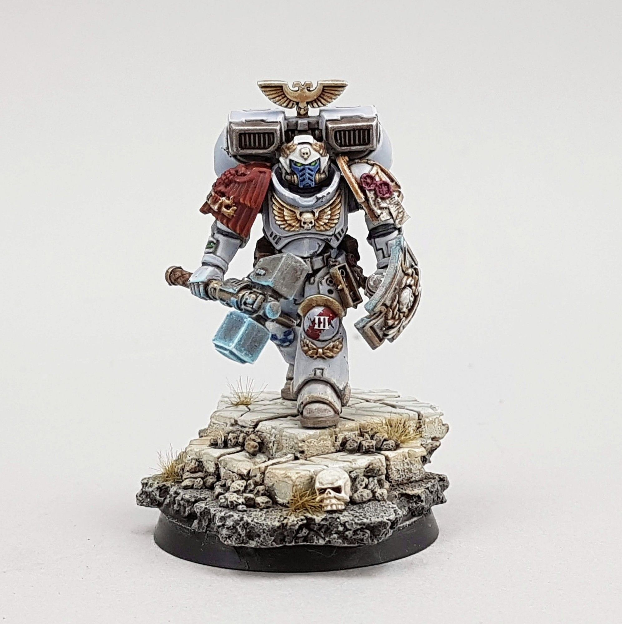 A Primaris Jump Captain. Converted a few years ago before GW finally released updated jump packs for the Primaris range