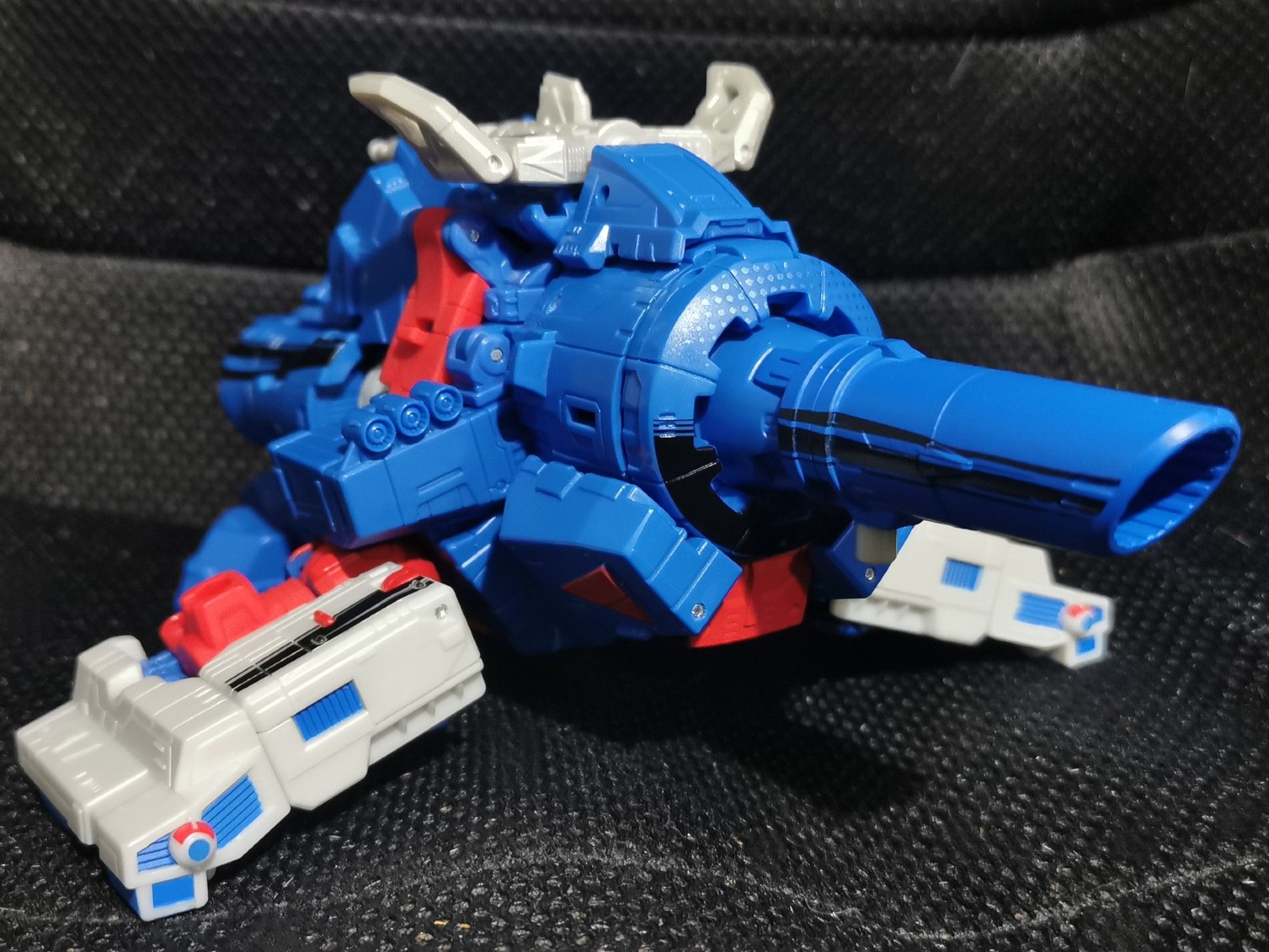 Straxus in cannon mode