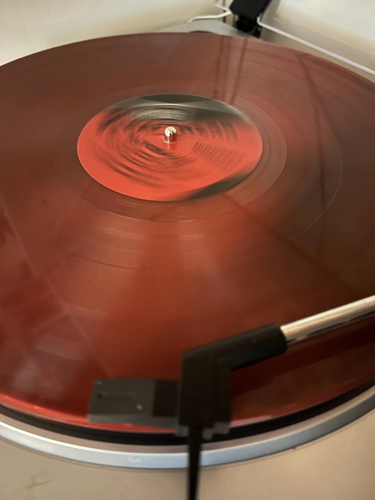 Jim Rider's Remix of Kraftwerk's Autobahn, red marble vinyl, spinning