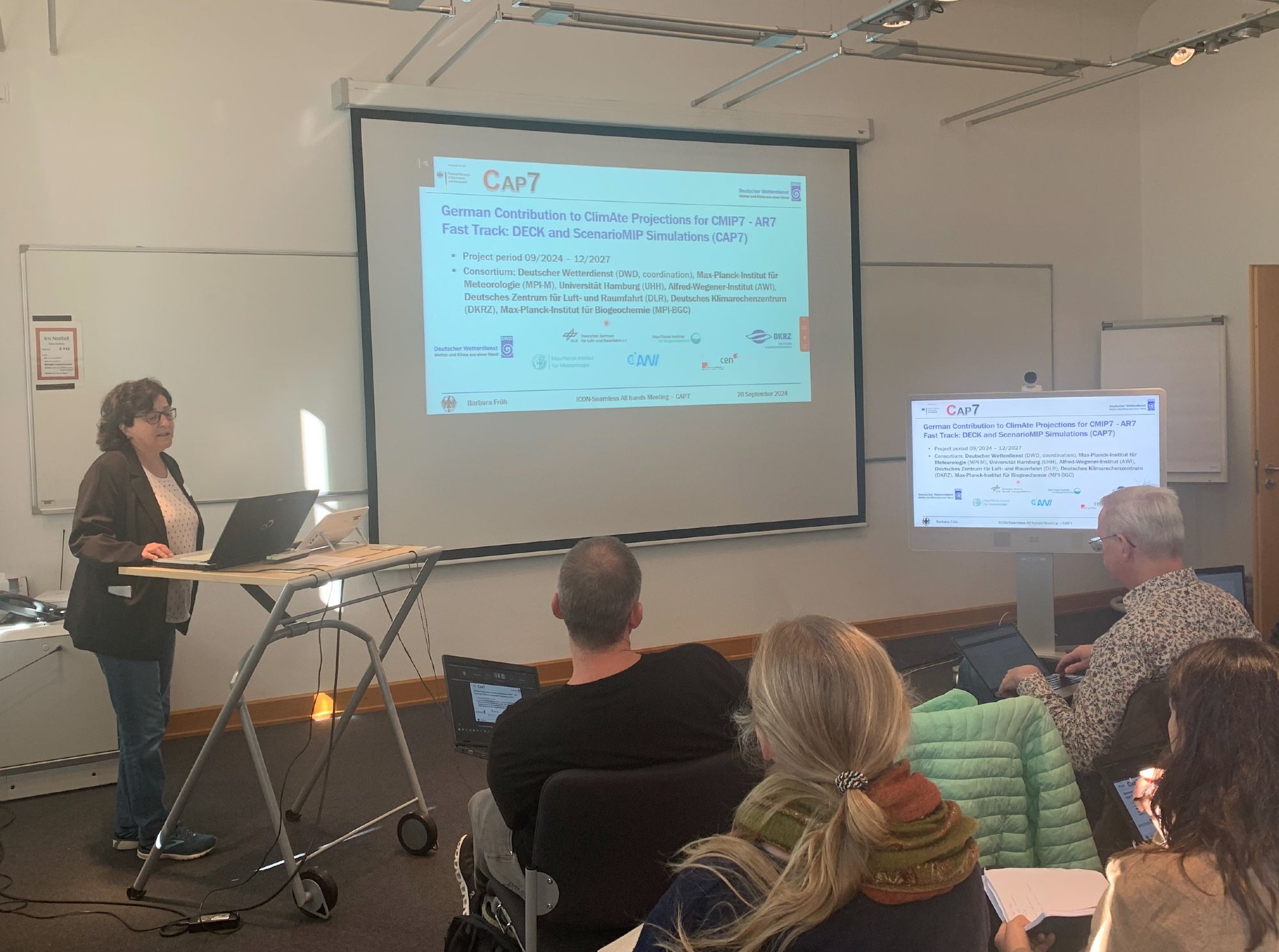 Dr. Barbara Früh presenting the new project CAP7, which she coordinates. The project will enable the German contribution to CMIP7.