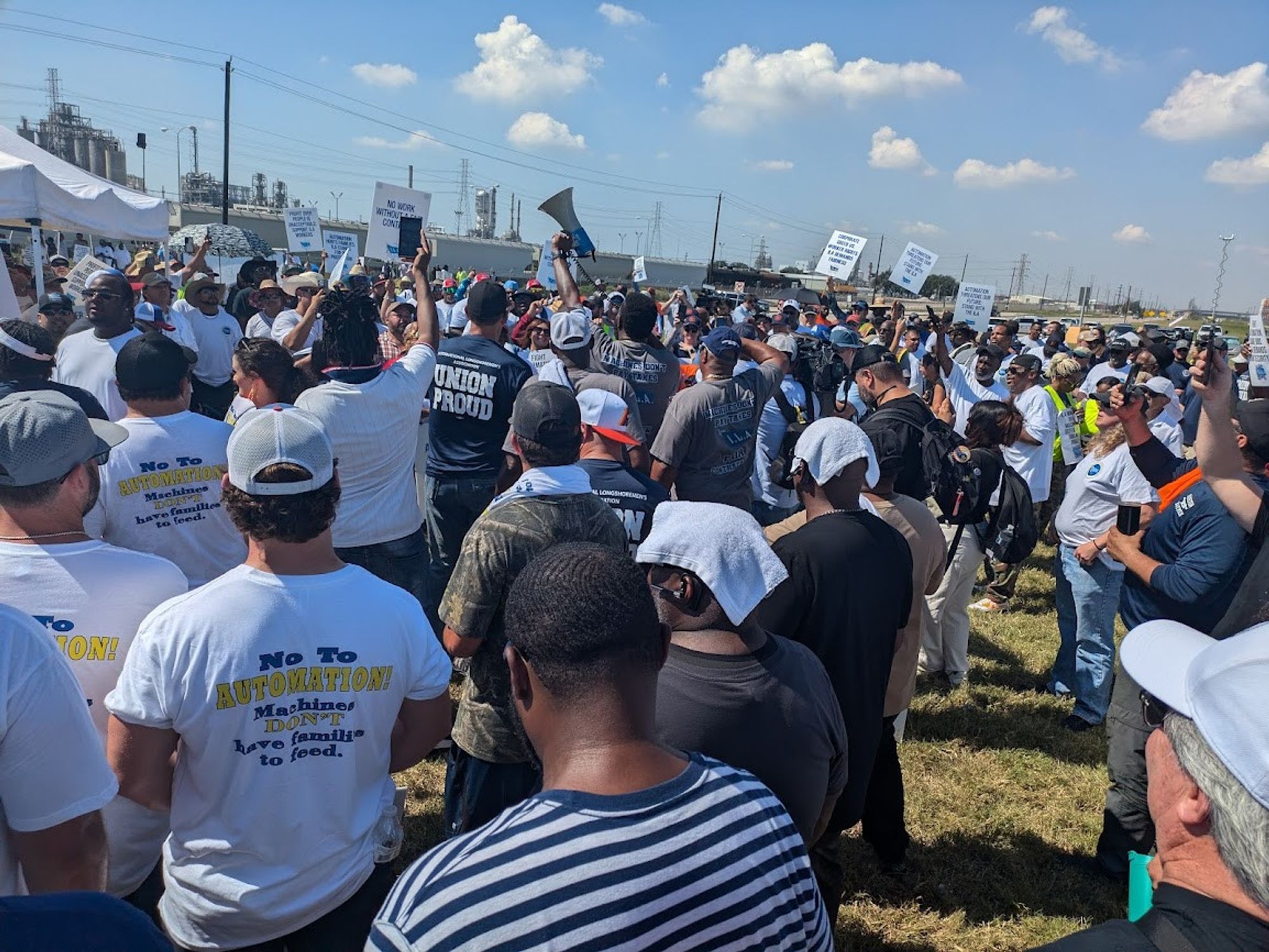 More ILA longshore workers on strike