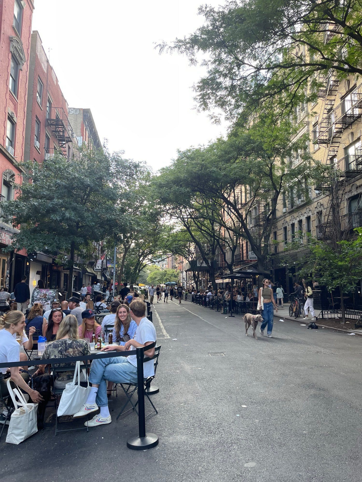 Photograph of the terrifying nyc hellhole that the NY POST and Trump routinely yell about on this beautiful Sunday afternoon. 
