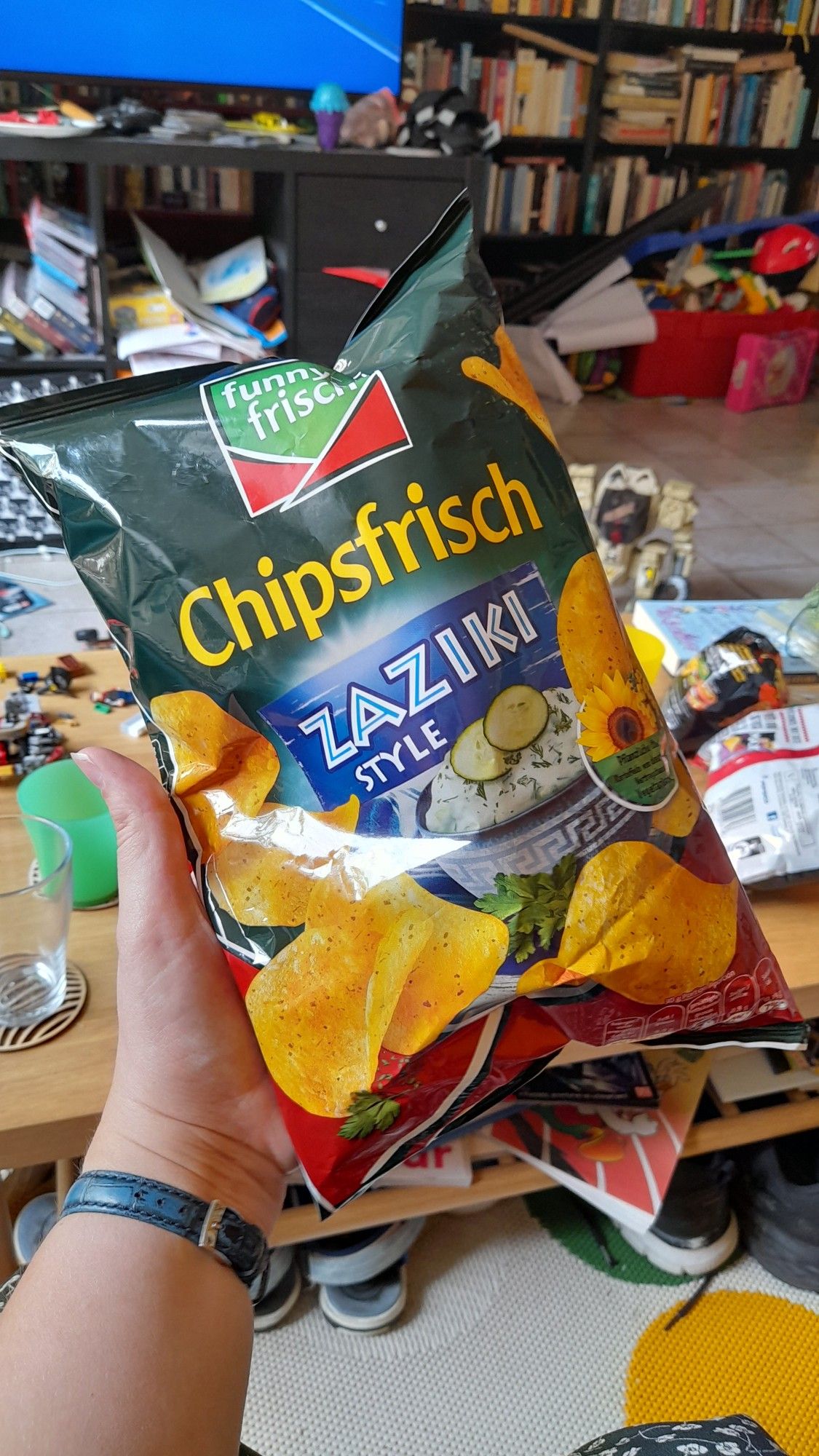 A bag of 'zaziki style' chips from the German brand Chipsfrisch.