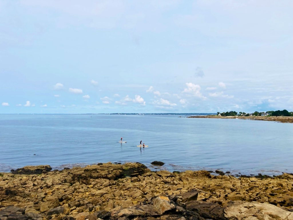 Deux Stand Up Paddle en balade