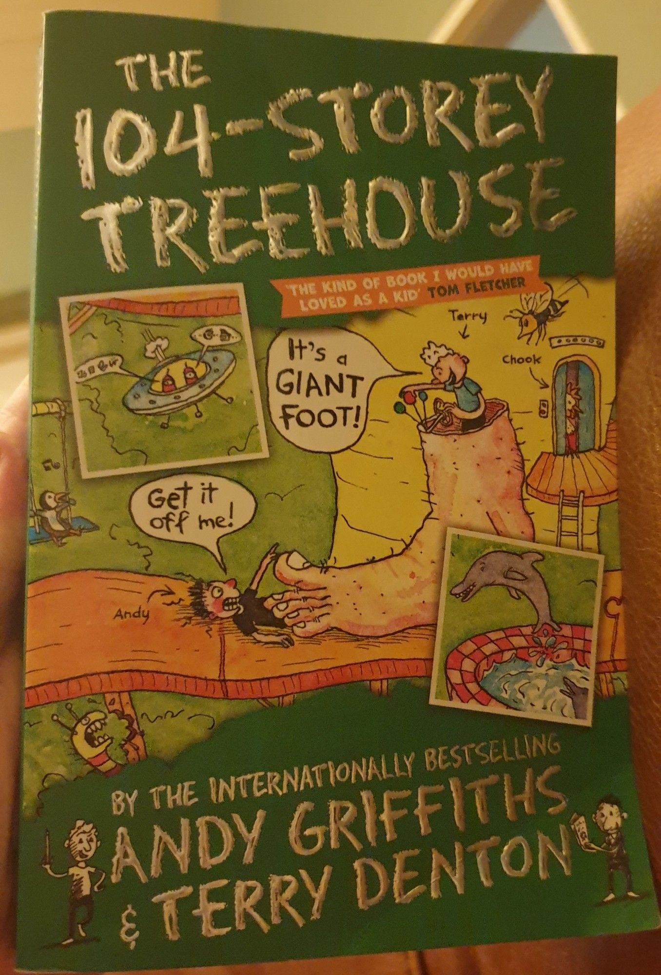 Book: Andy Griffiths & Terry Denton, The 104-storey Treehouse