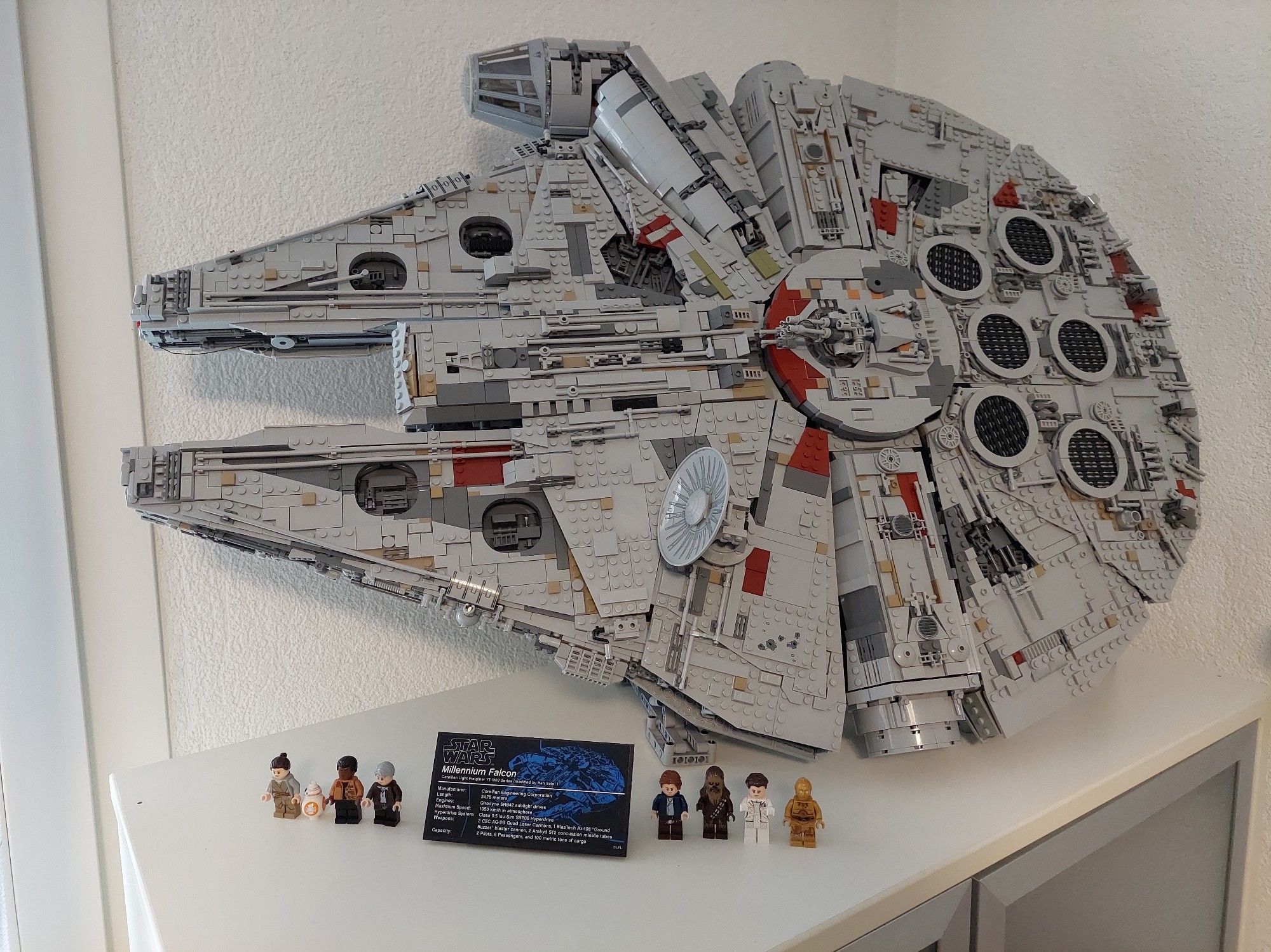 Lego Modell des Millennium Falcon.