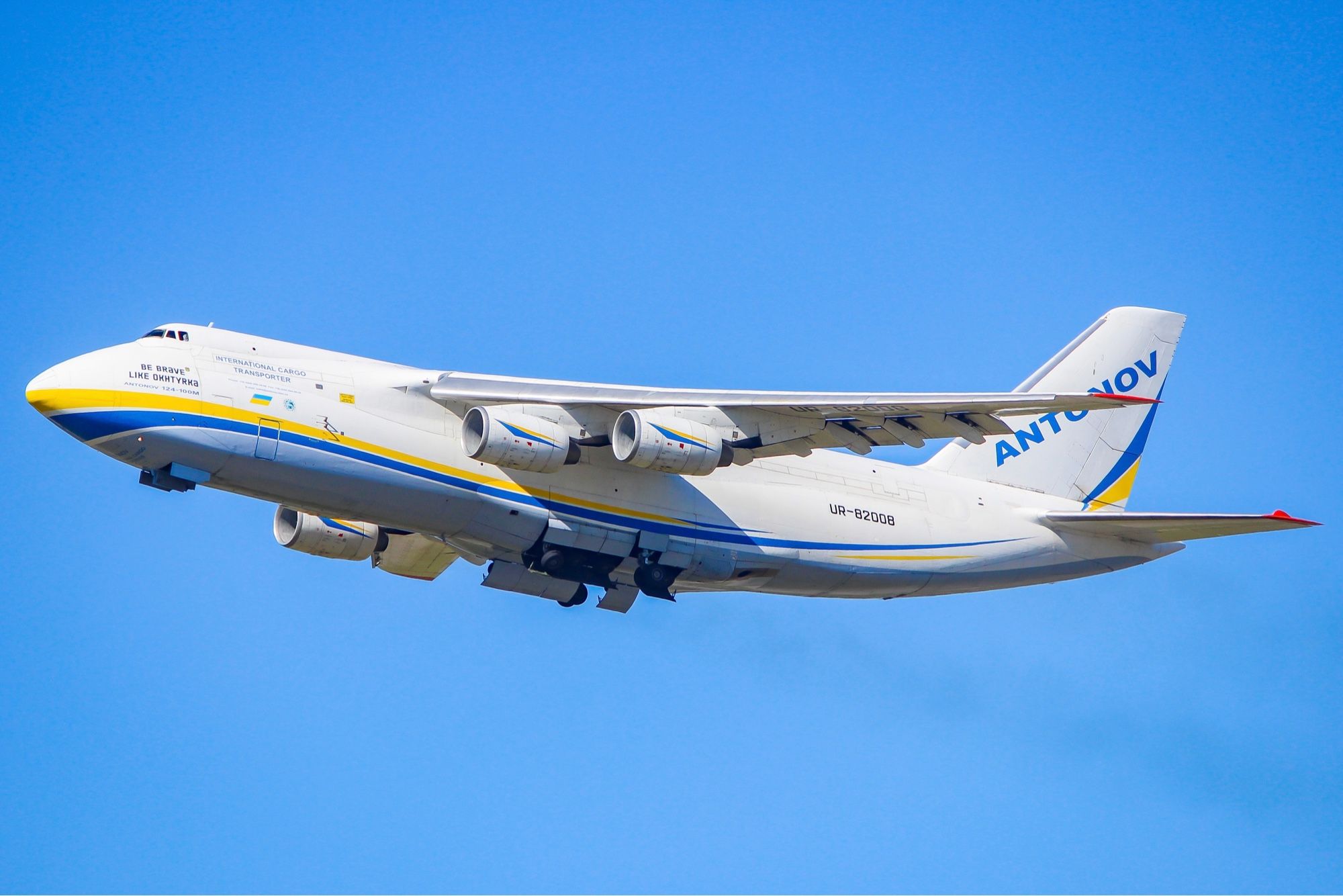 Antonov Airlines An-124 departing Perth Airport on runway 03