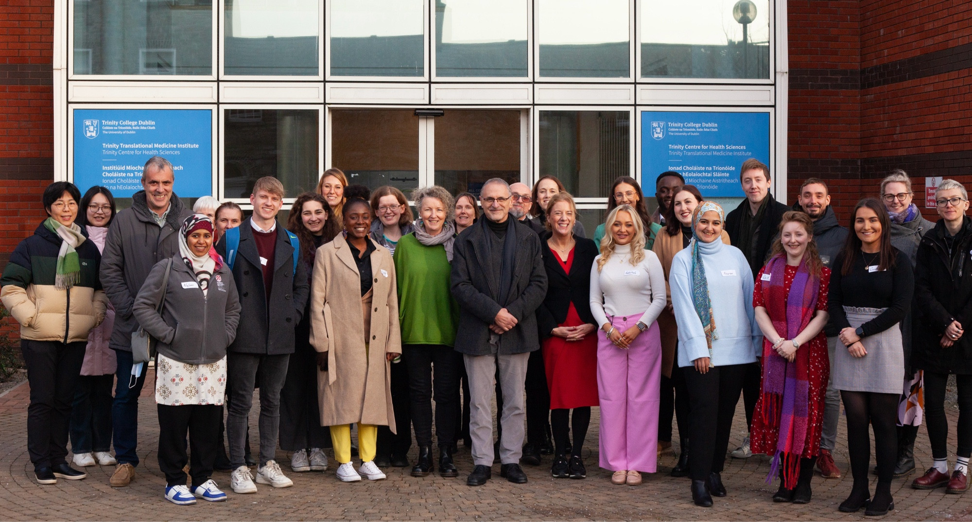 The photo shows all the researchers involved in the AIVRT network, 28 in total, standing outside Saint Jameses Hospital. Everyone is well wrapped up because it’s cold!