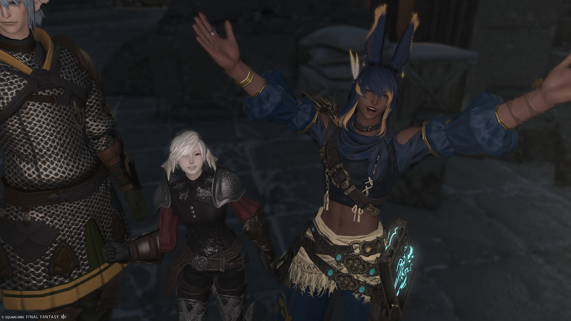 An image of two final fantasy online characters taking a happy photo together! One is male with blue and yellow hair, sporting tall rabbit ears, while the other is female with white hair and peculiar amphibian/draconian styled horns!