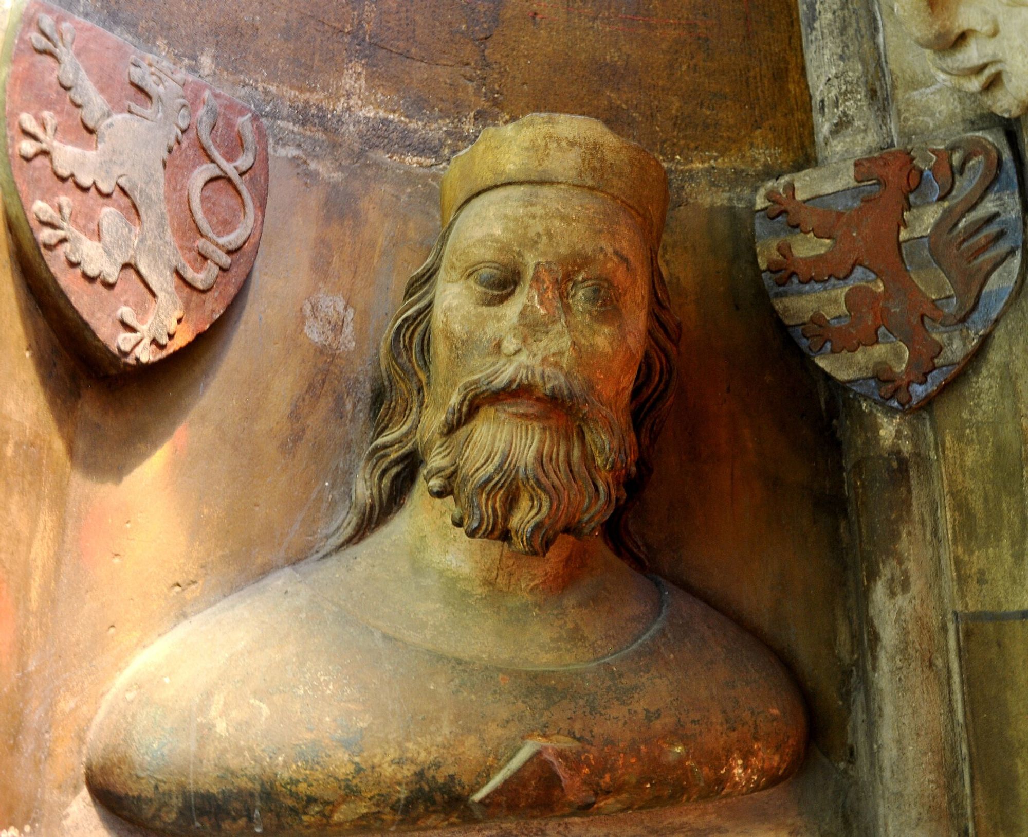 The bust of King John of Bohemia looking disapprovingly at bigots who claim disabled heroes in made-up fantasy shouldn't be a thing cos they didn't exist in the Middle Ages, like that was somehow not a ridiculous argument on every single level.

He's doing that despite quite famously being blind himself.