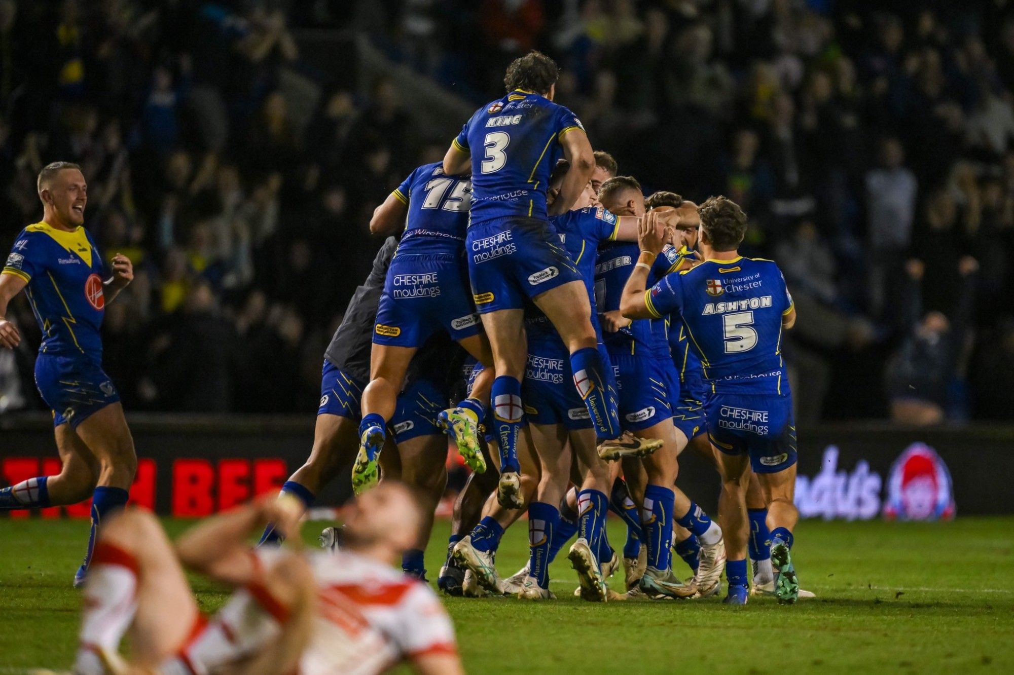 Warrington Wolves celebrating a golden-point winner against St Helens