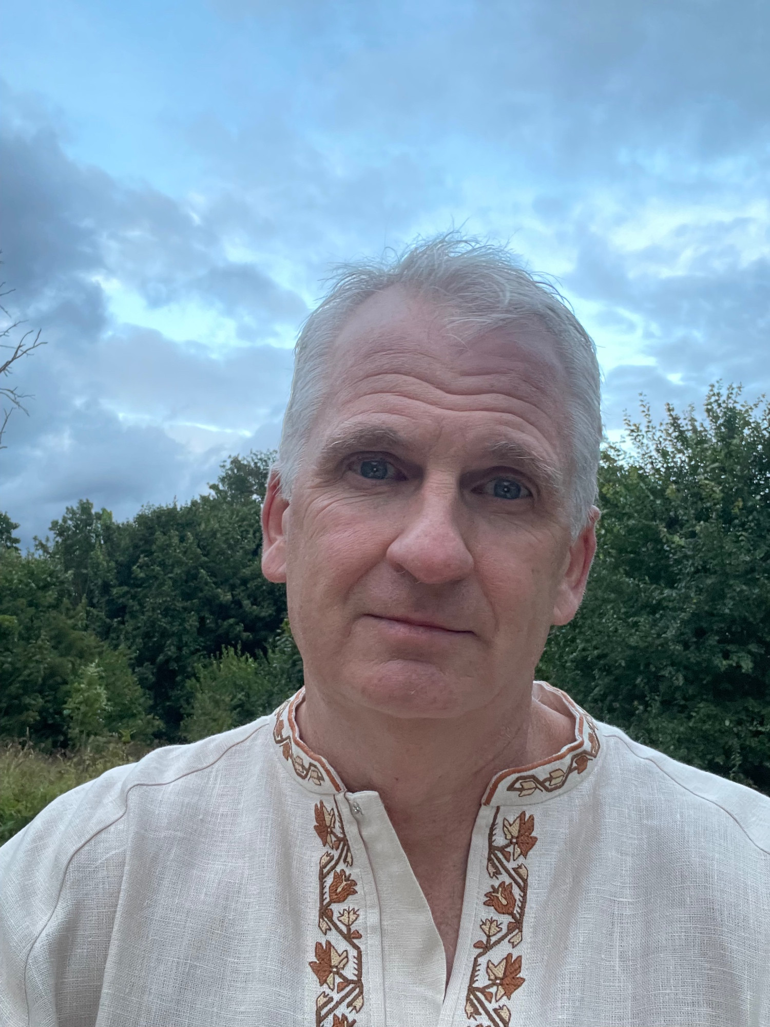 Photo of Timothy Snyder wearing a Ukrainian vyshyvanka.
