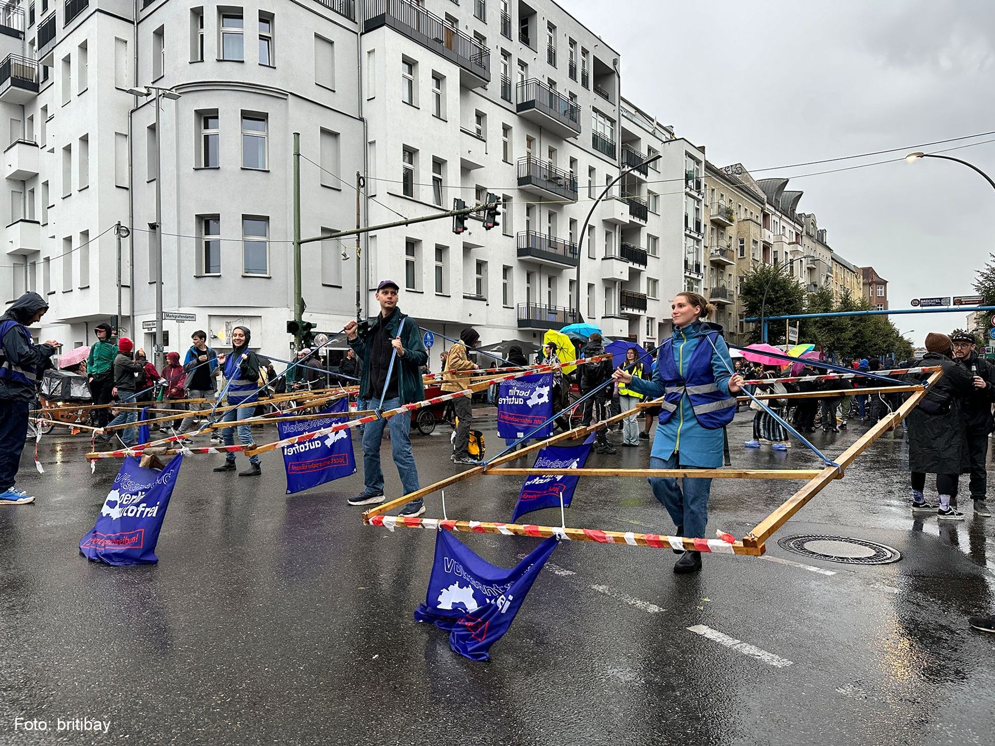 Protestrave A100 wegbassen am 13.9.24 in Berlin gegen den Weiterbau der Stadtautobahn A100