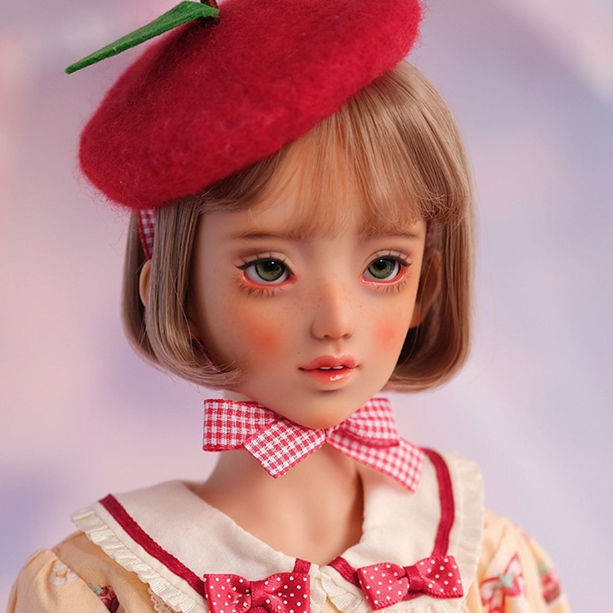 Portrait of new Merry Doll Round sculpt Berry.