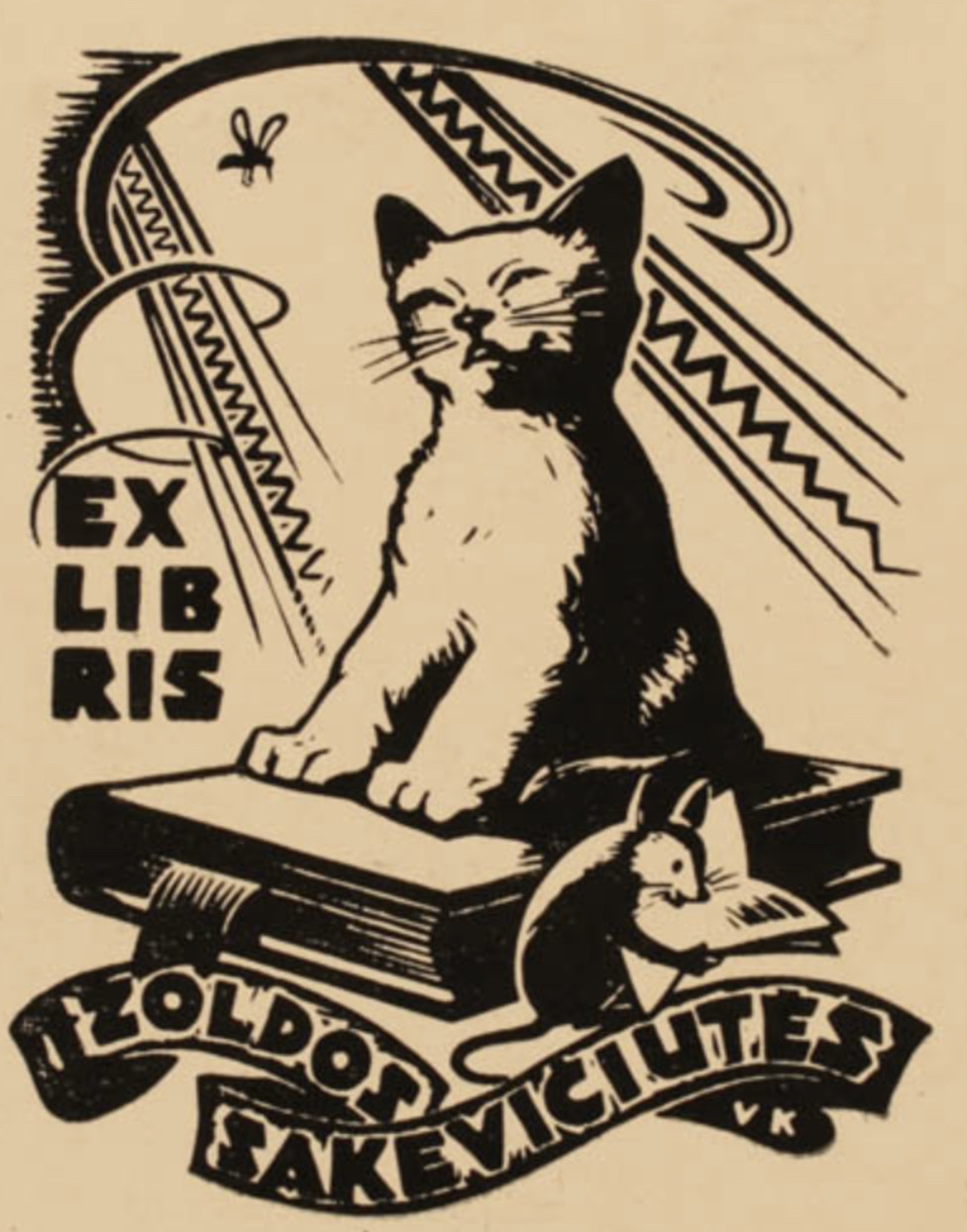 Engraving print of bold lines depicting a happy kitten sitting up proudly on top of a hardcover book, looking joyfully up at a little flying insect above it. A mouse or rat sits on floor beside the book, reading a tiny newspaper. The name "Zoldos Sakeviciutes" appears on an undulating banner beneath this scene and the words "ex libris" appear on the left side, the whole plate being enlivened by swirling, zigzagging, and jutting design elements descending from the upper left corner like a visual jazz interpretation of a robust sunbeam.