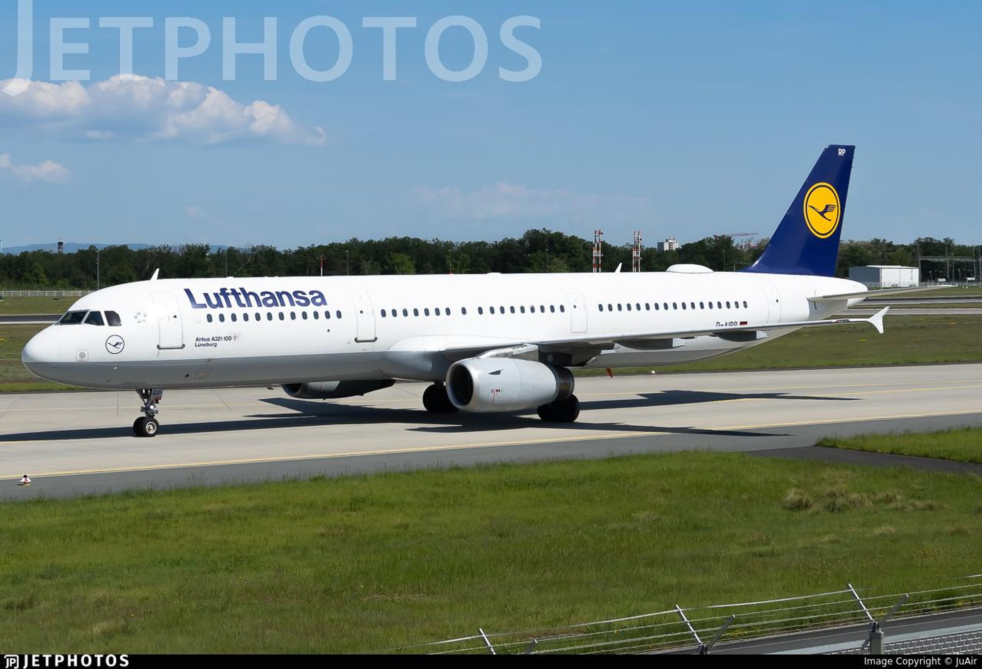 Picture of captured plane.