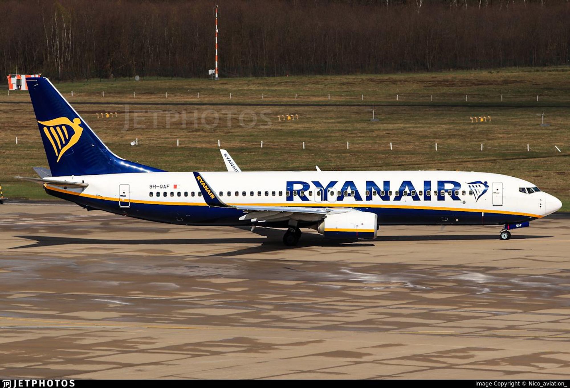 Picture of captured plane.