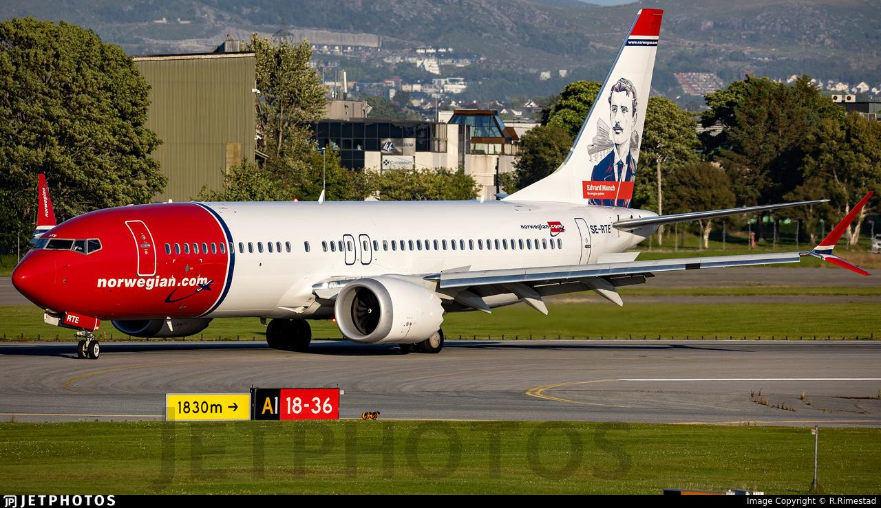 Picture of captured plane.