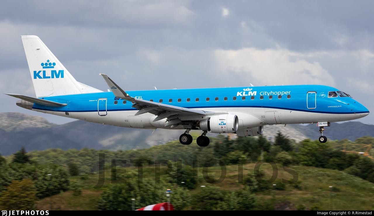 Picture of captured plane.