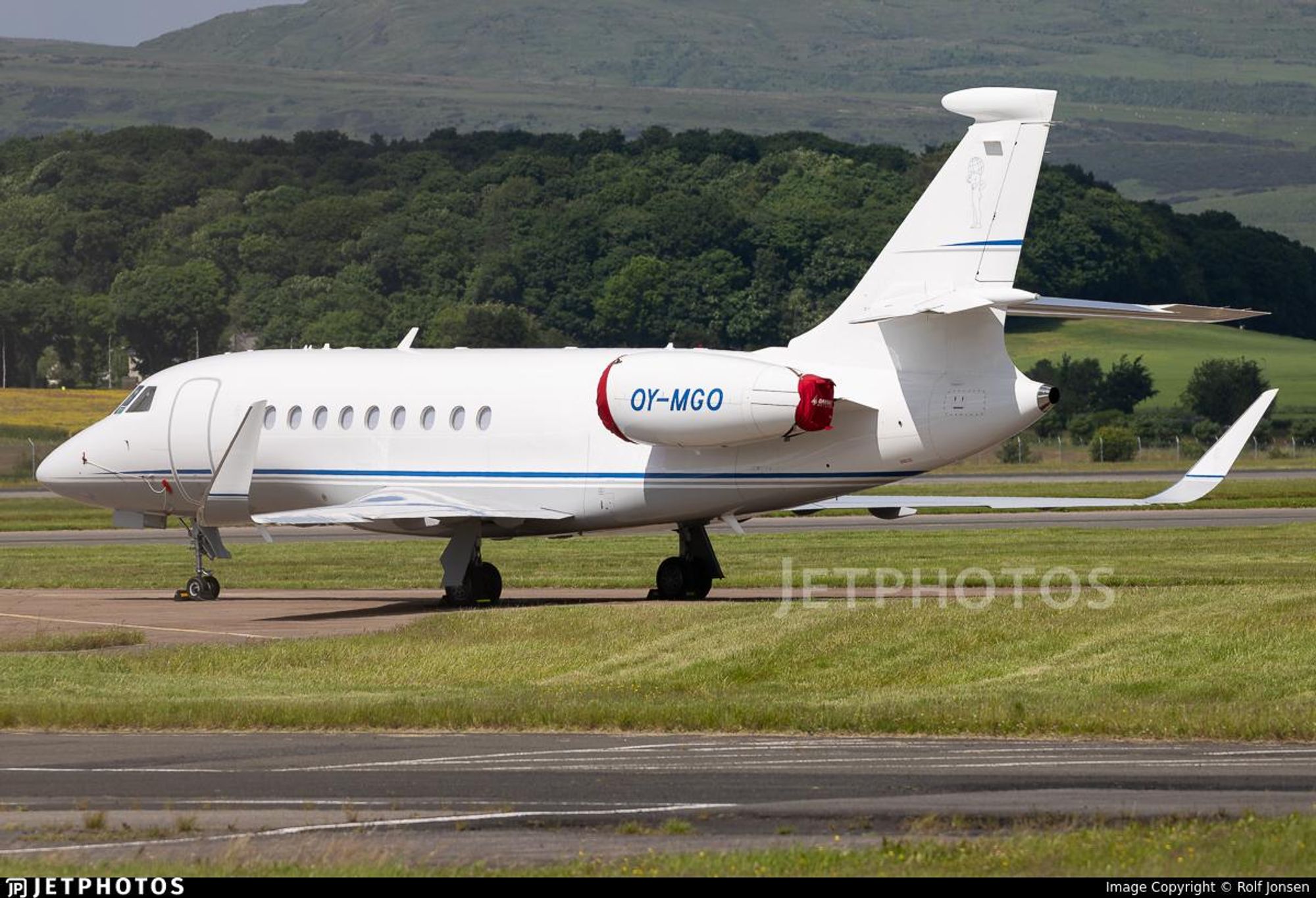 Picture of captured plane.