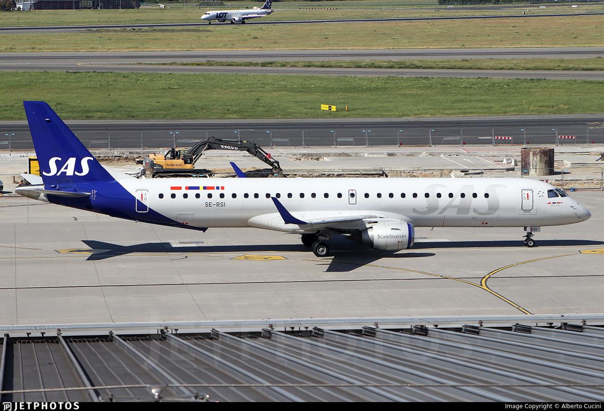 Picture of captured plane.