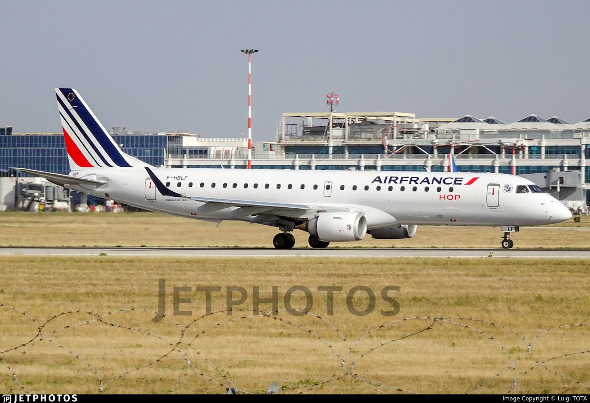 Picture of captured plane.