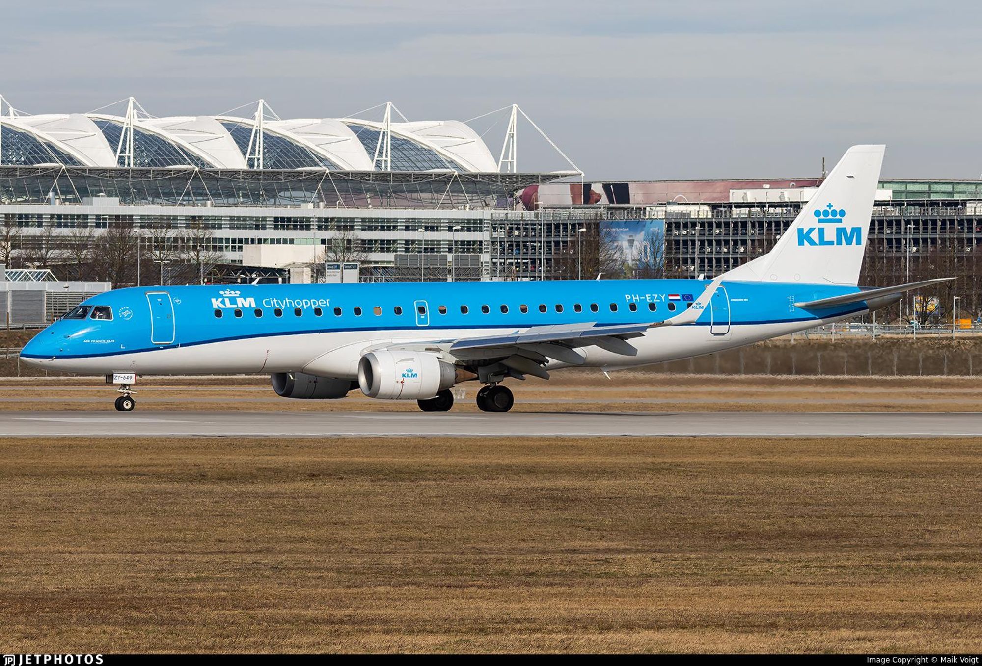 Picture of captured plane.