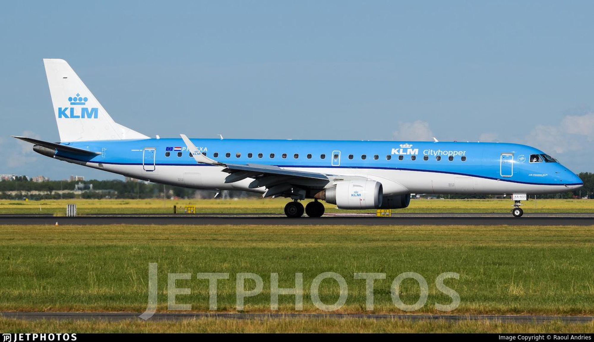 Picture of captured plane.